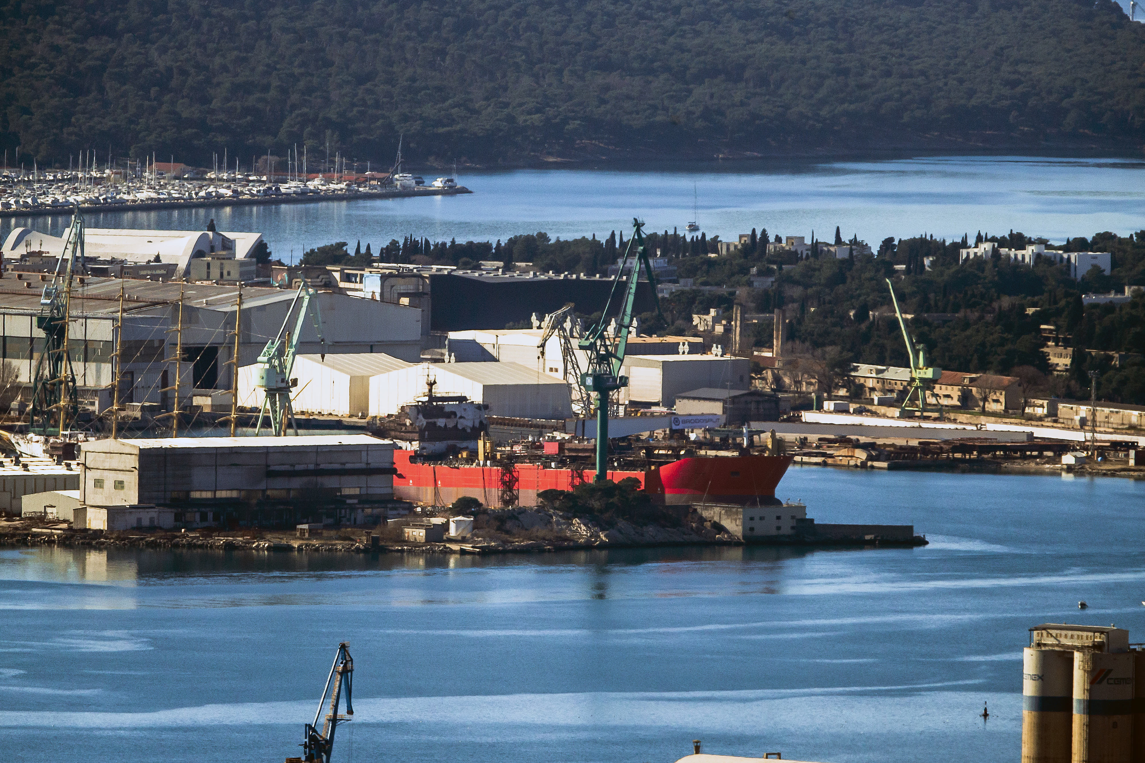 Panorama Splita s tvrđave Klis