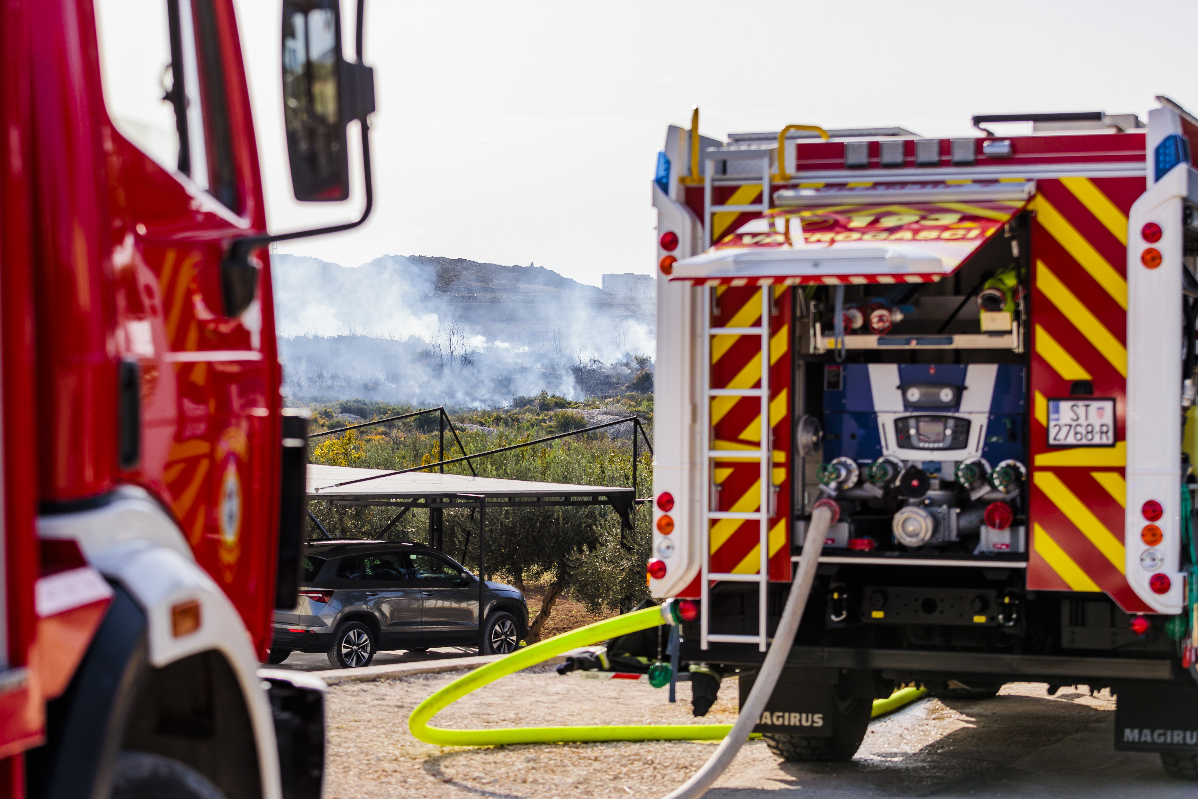 Split: Buknuo požar u blizini odlagališta otpada Karepovac