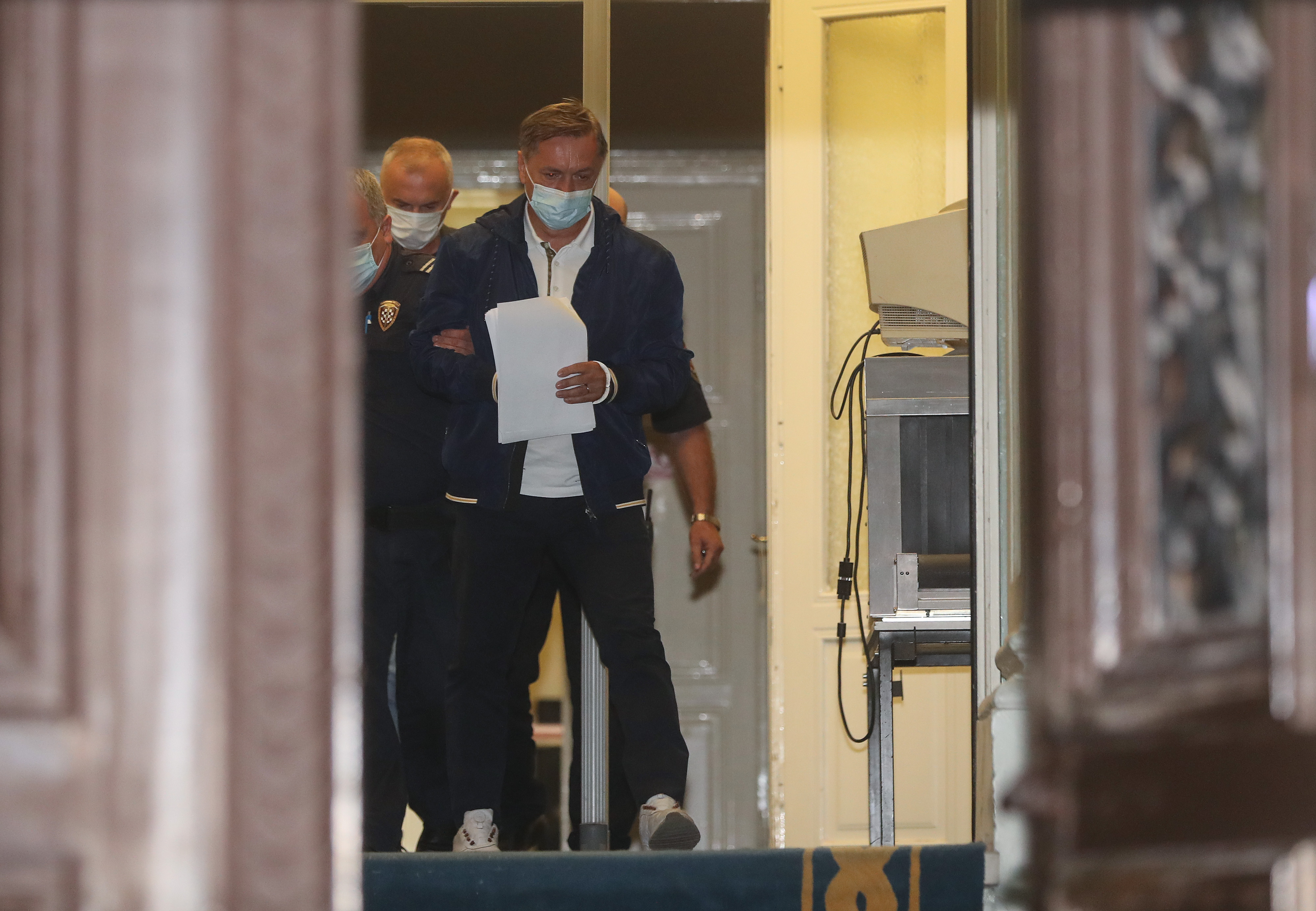 Zagreb: Barišić i Grgić  u pratnji pravosudne policije odlaze u istražni zatvor u Remetincu