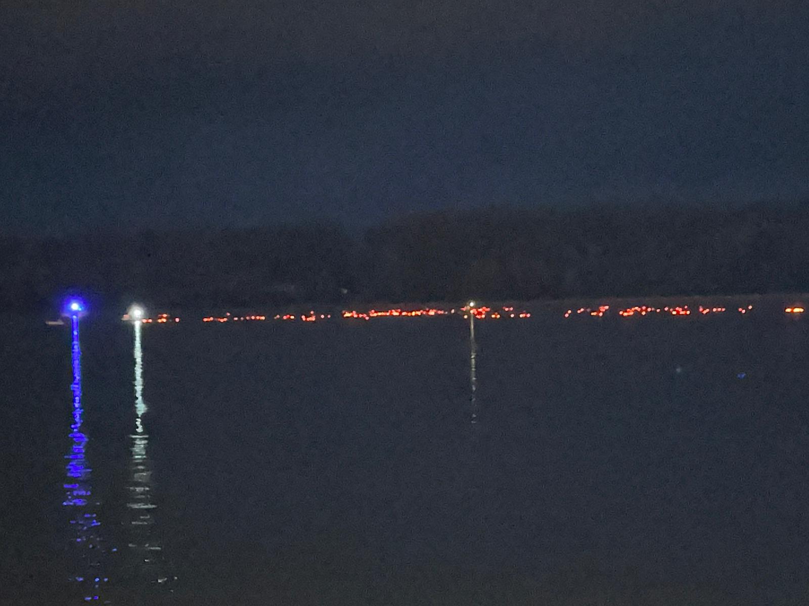 Dunav, Vukovar, lampioni