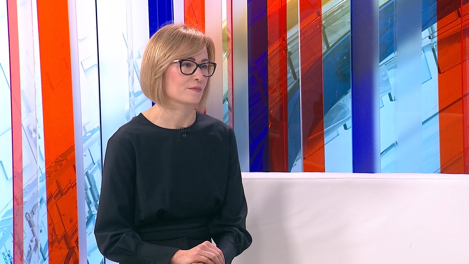 zg-ana smoljo-clf-191122-01---2022_11_19---10_32_04---515(20221119-104818424).mxf.00_03_38_24.Still001