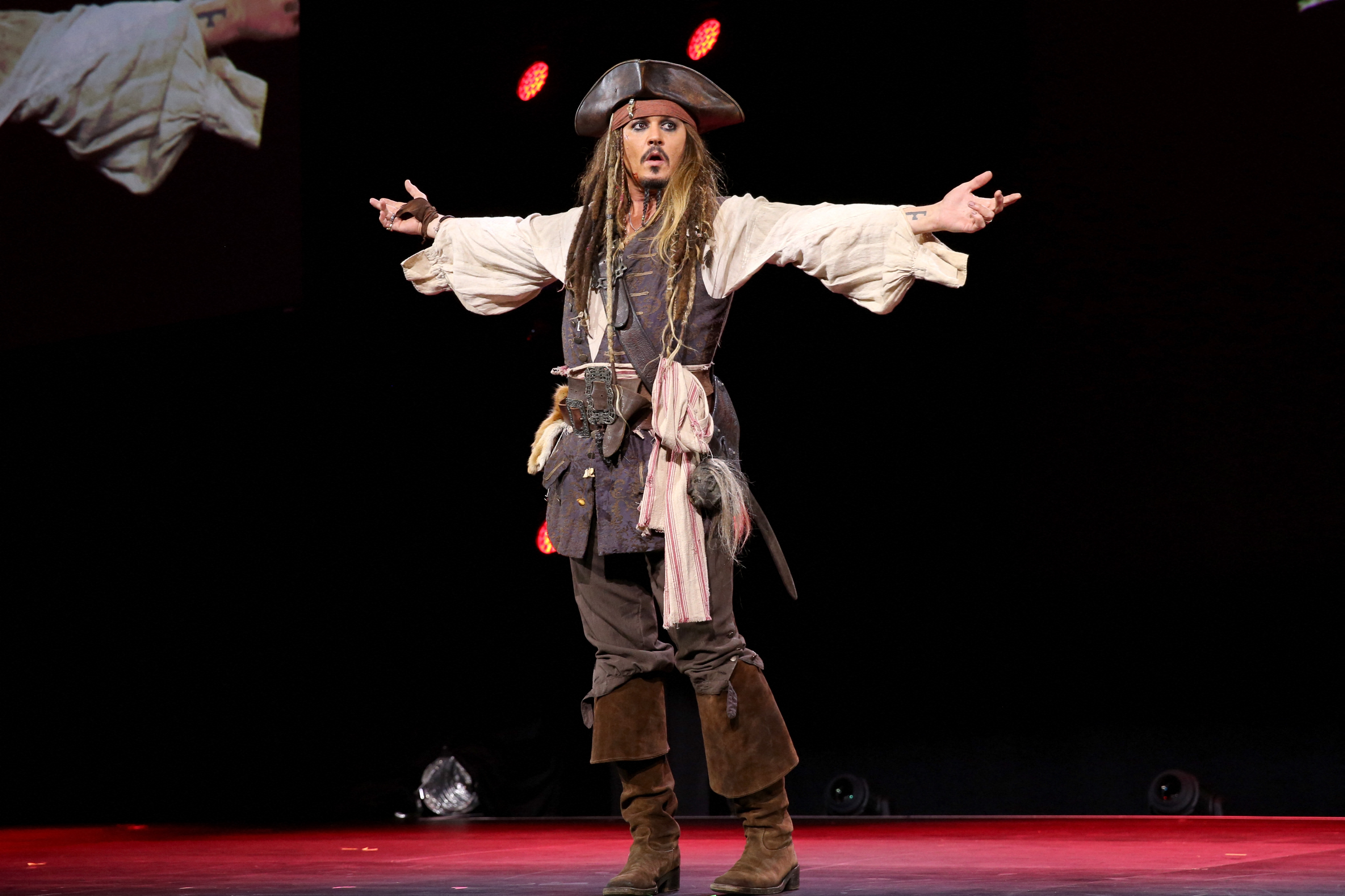 Johnny Depp, Jack Sparrow, Pirati s Kariba,