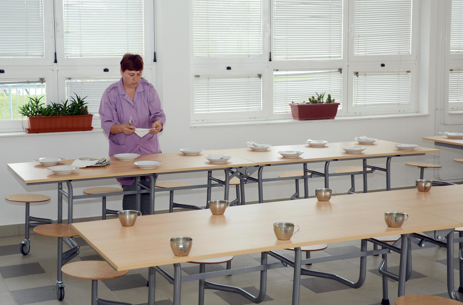 Sisa?ka gradona?elnica Iki?-Bani?ek posjetila obnovljenu blagovaonicu O Komarevo