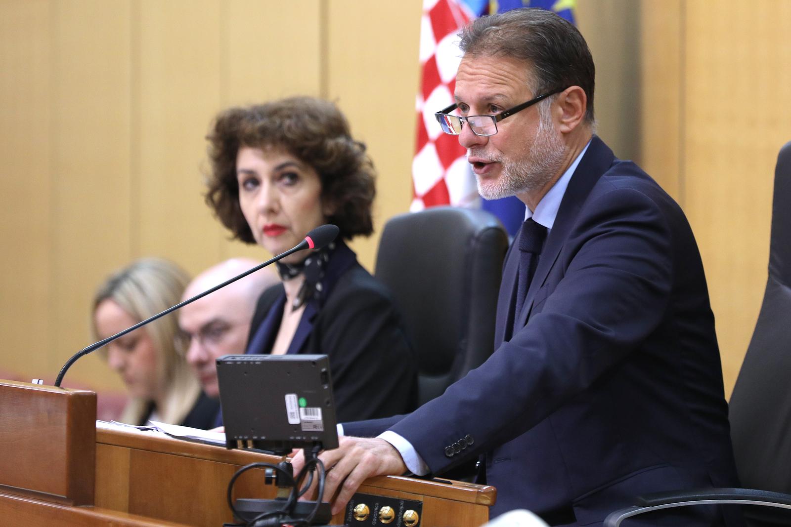 Zagreb: Jandroković najavio stanku u Saboru za vrijeme utakmice