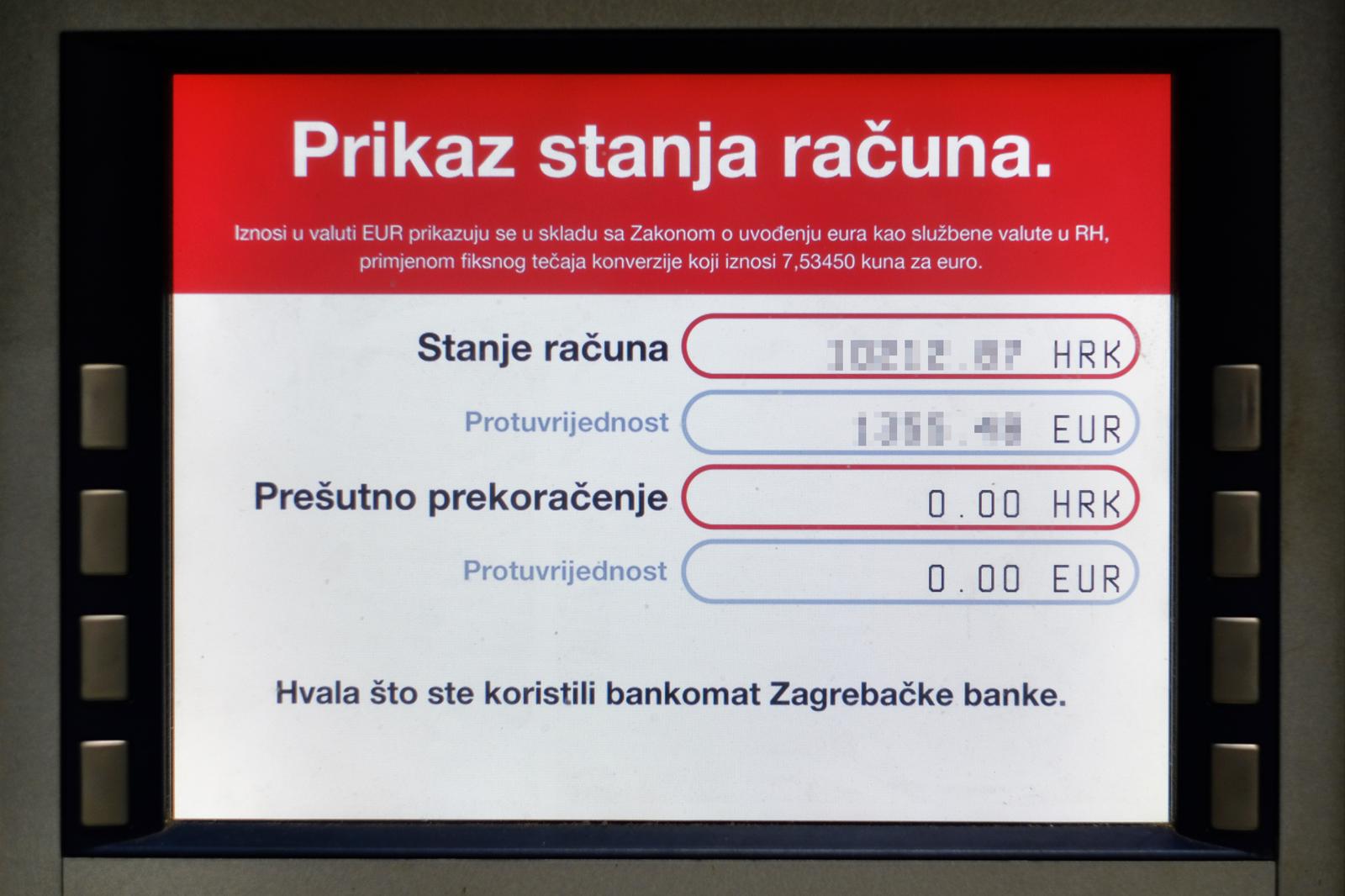 Započelo je dvojno prikazivanje valuta na bankomatima