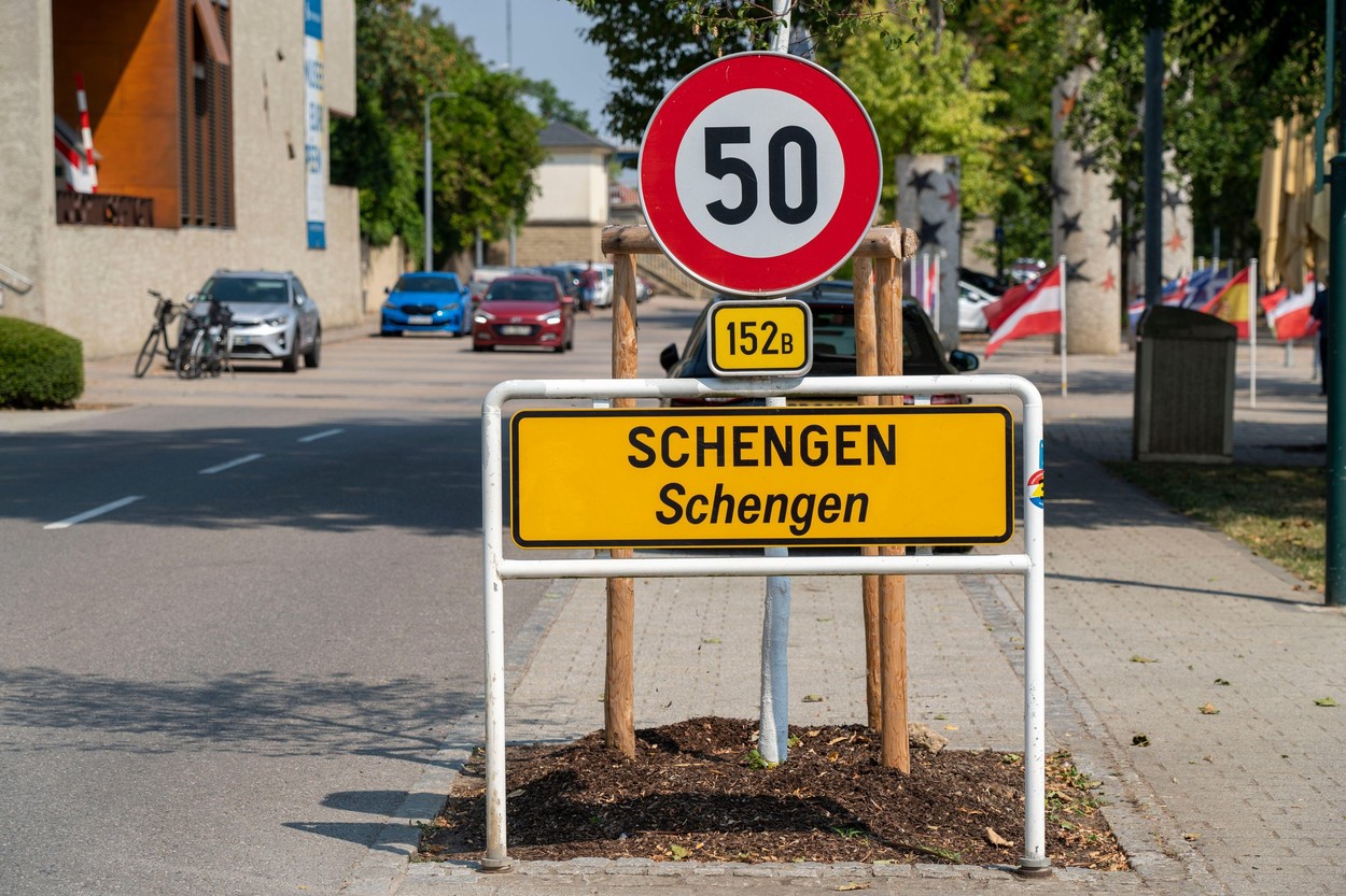 The town of Schengen, on the Moselle, in the Grand Duchy of Luxembourg, where the Schengen Agreement of 1985 was signed, town sign,