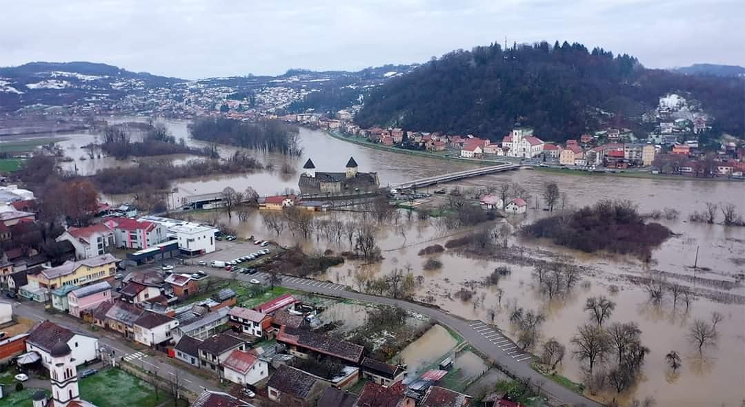 318336117_954551775514811_3737981619043643628_n