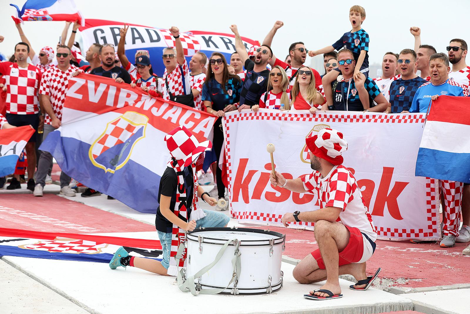 Katar, Hrvatska, Hrvati, navijači