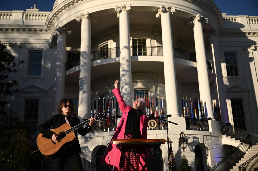 bijela kuća, cyndi lauper