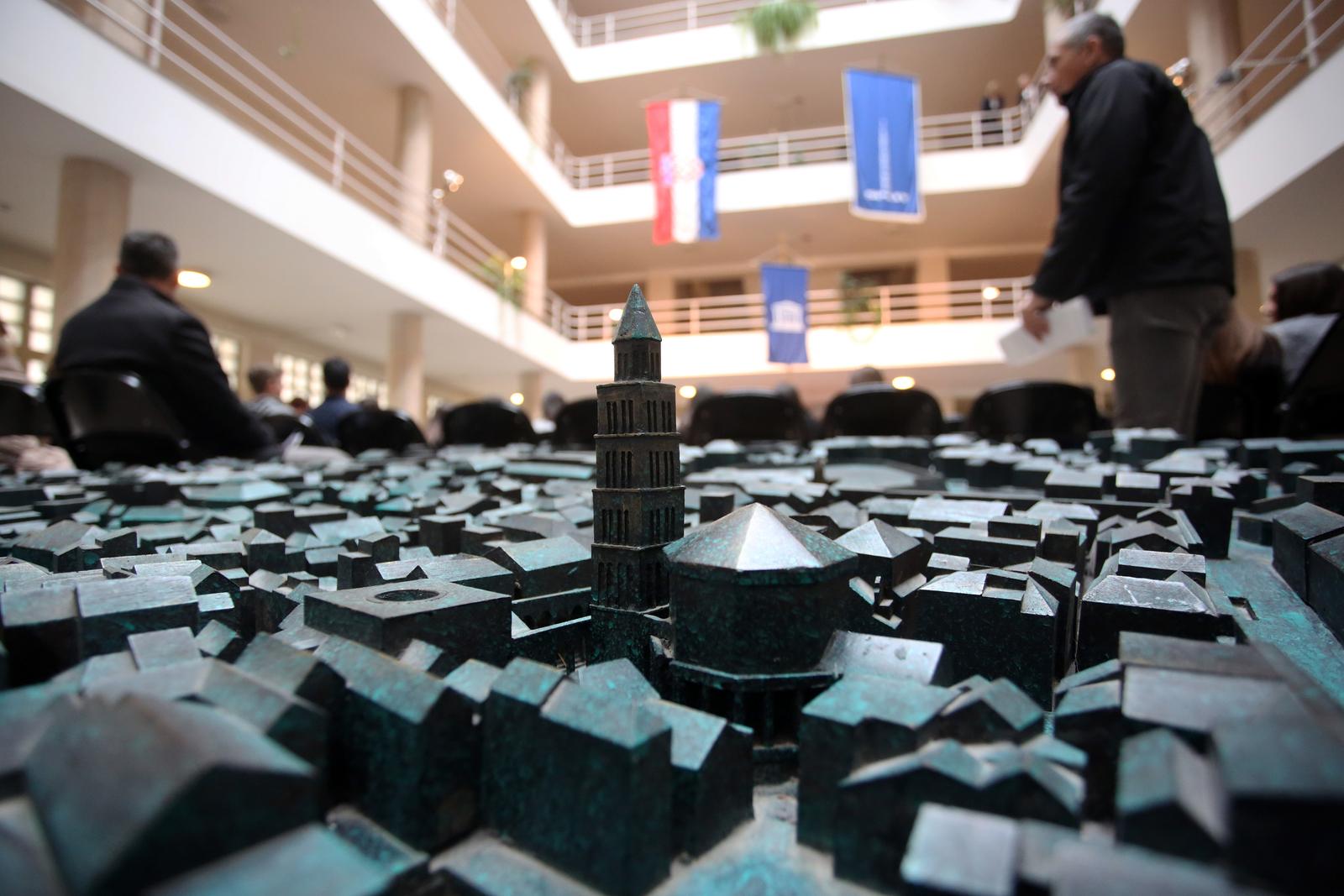 Grad Split dodjeliio stipendije i kolarine u?enicima, studentima i postdiplomcima