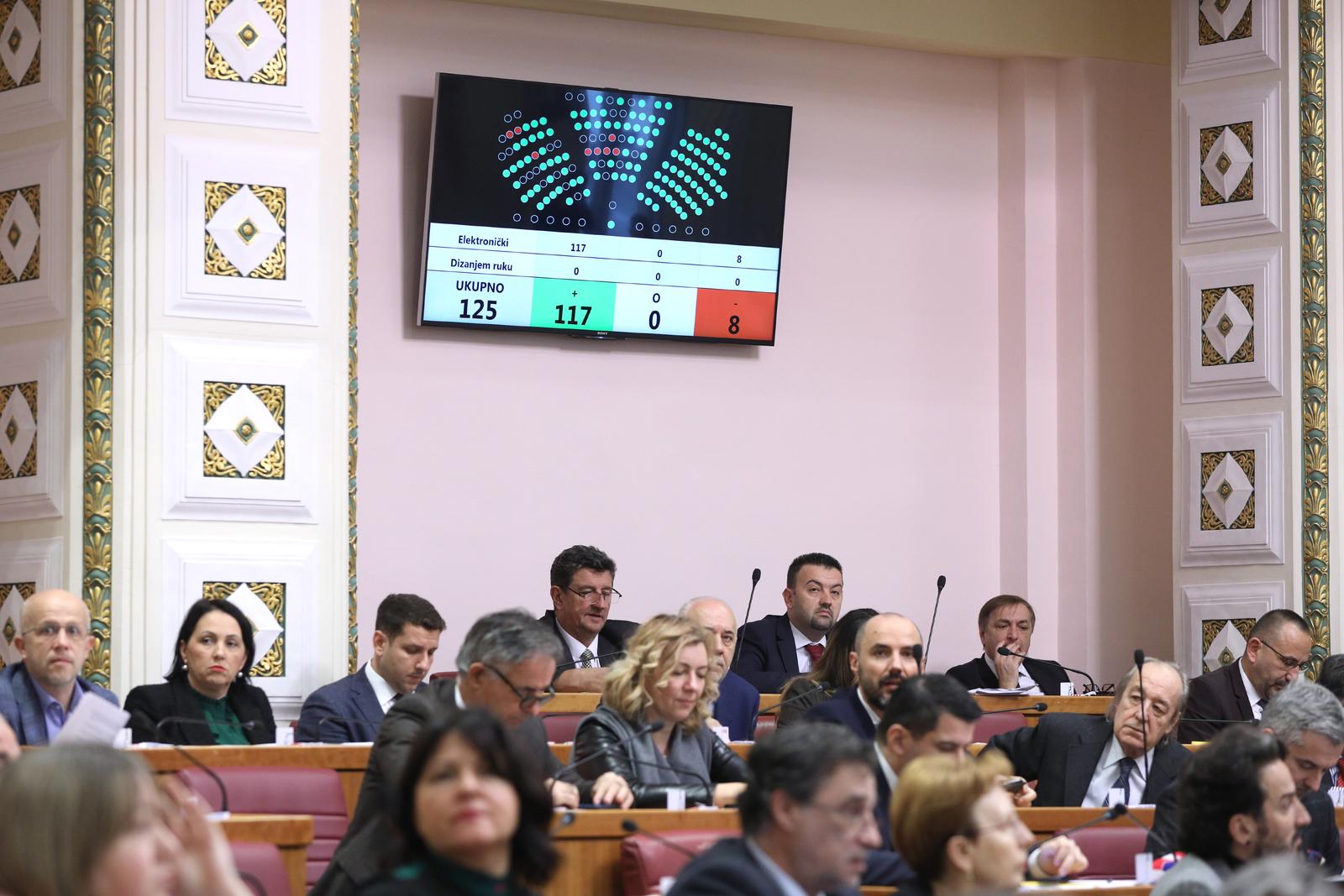 Sabor počeo s glasovanjem