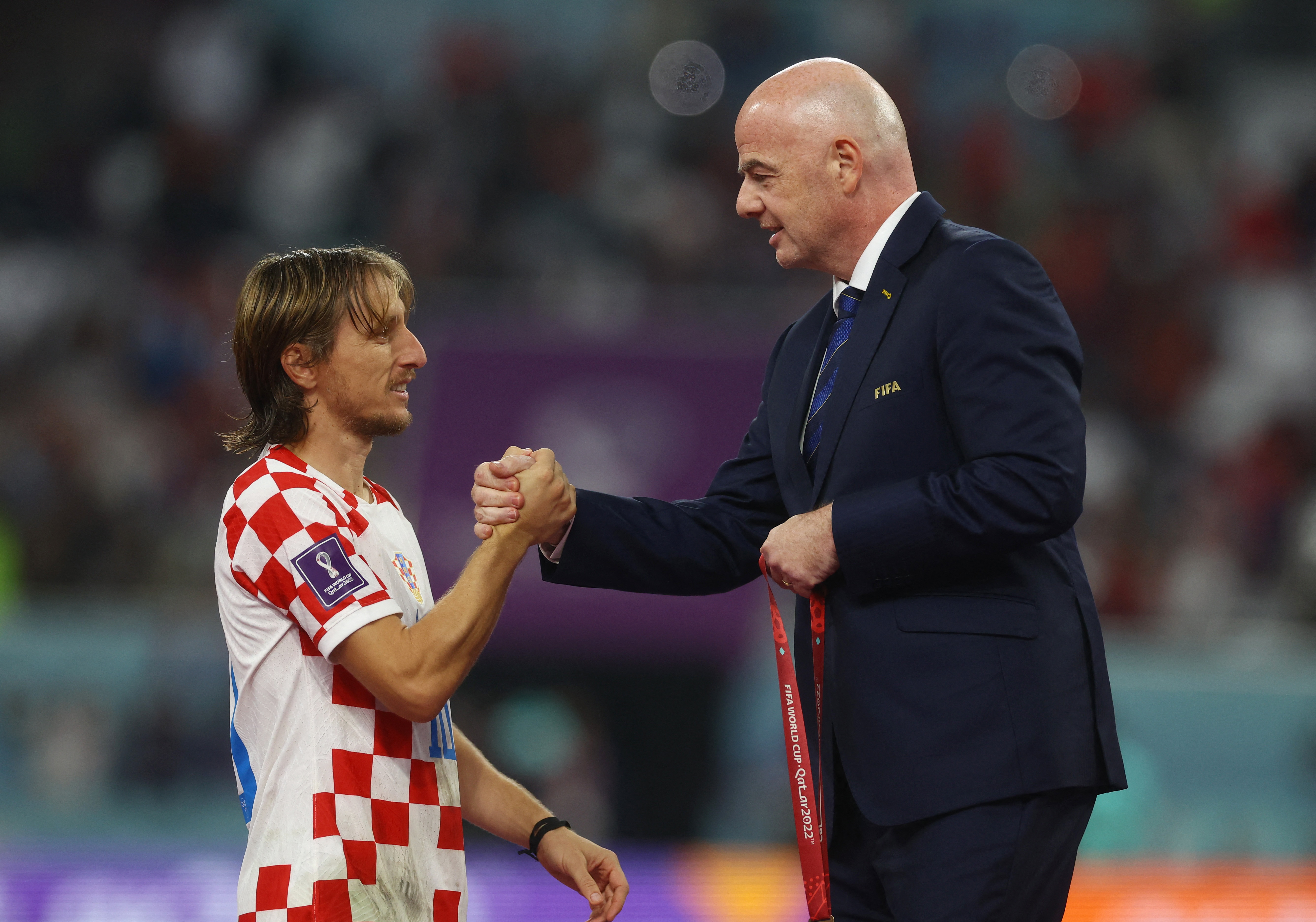 Gianni Infantino, Luka Modrić, medalja