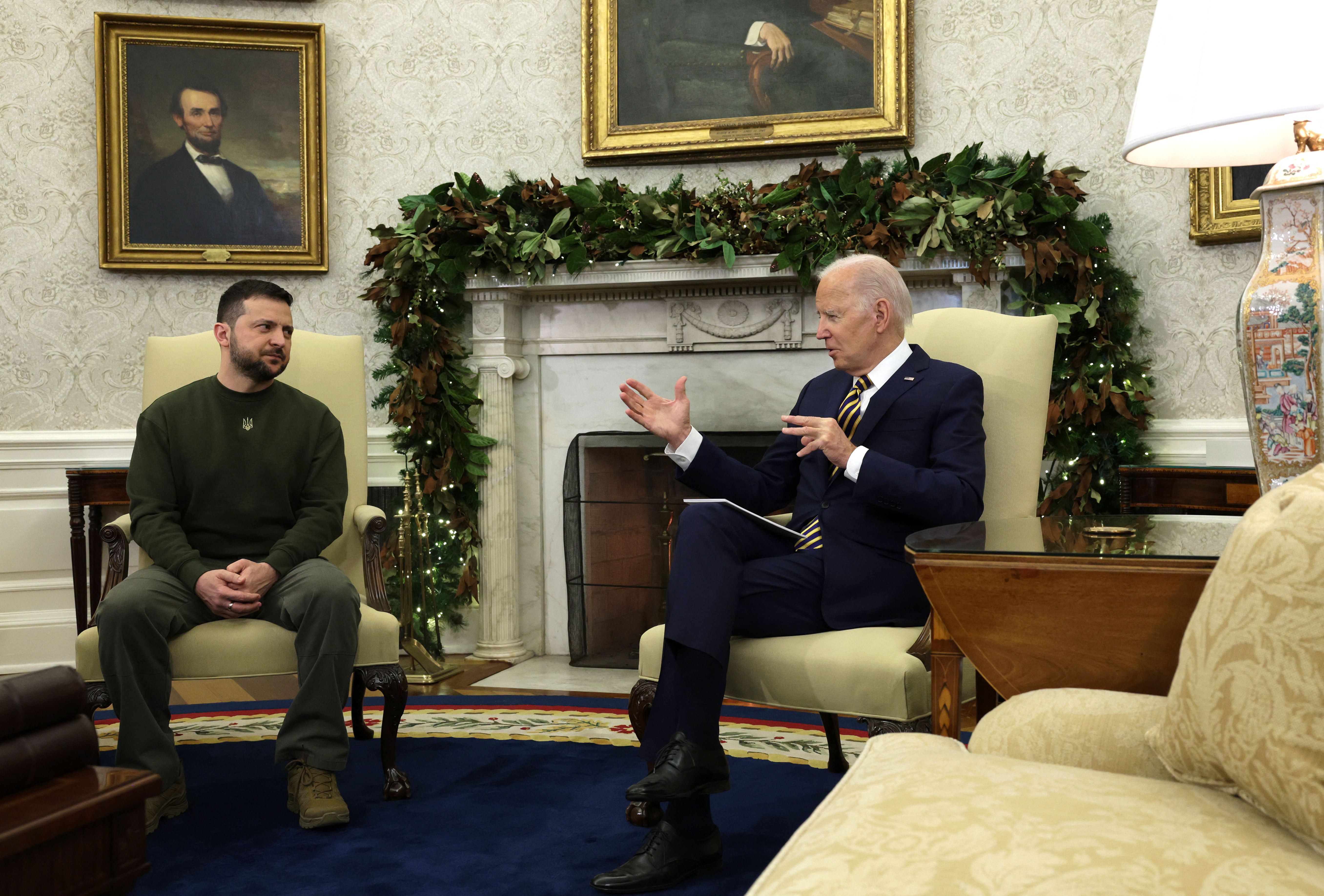 joe biden, volodimir zelenski