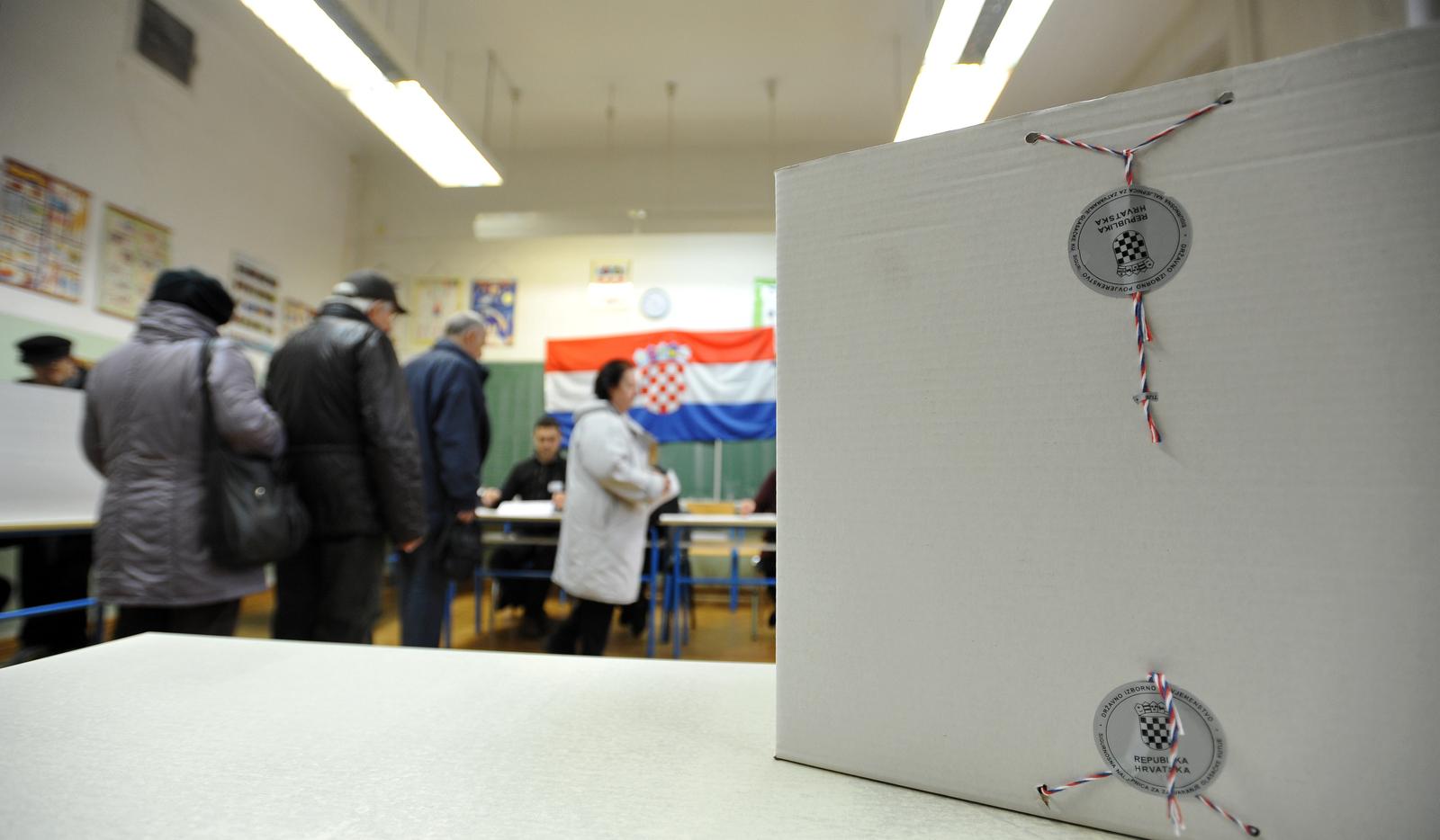 IZBORI, IZBORNA KUTIJA