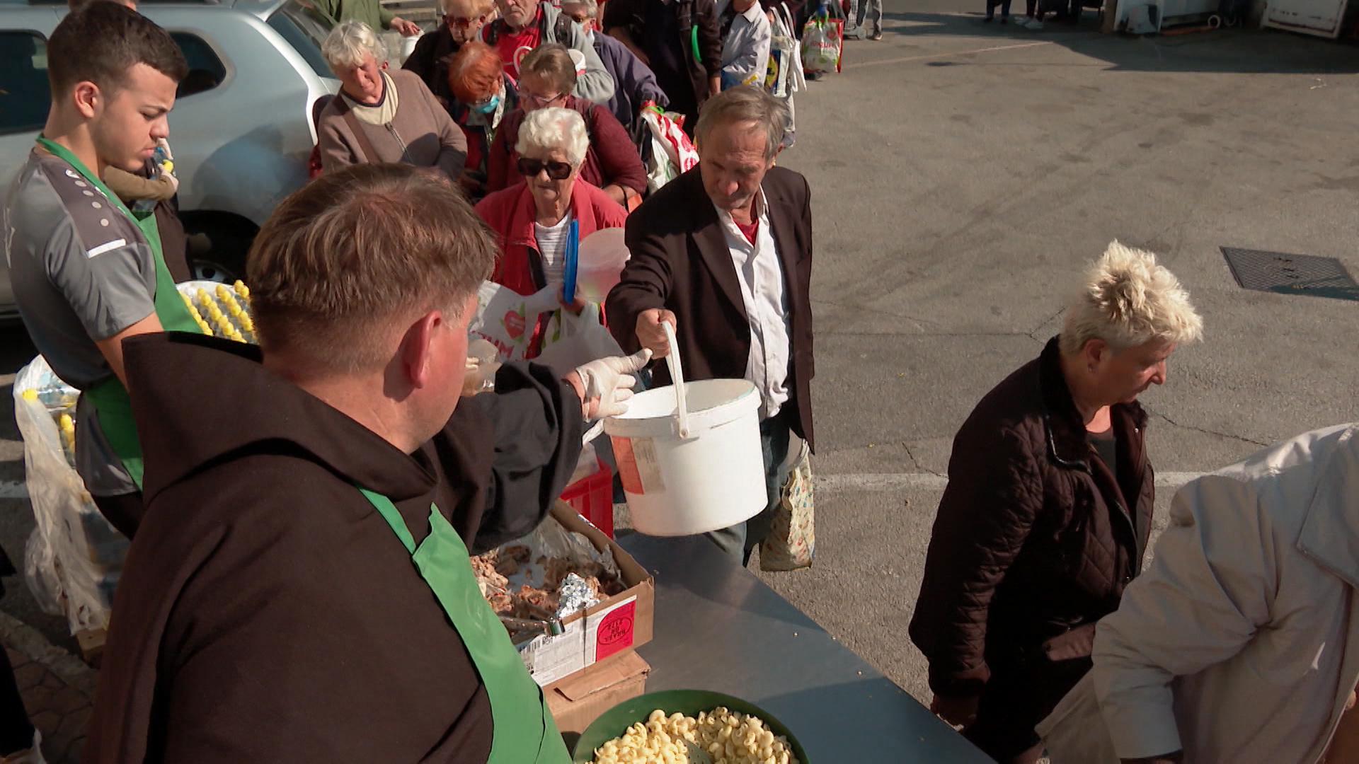 siromaštvo, pučka kuhinja, fratar
