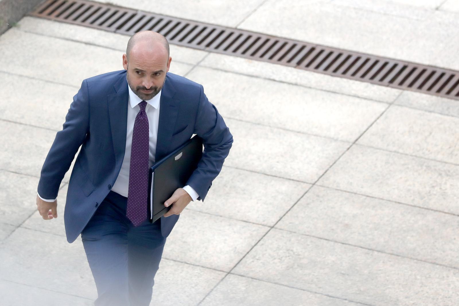 Zagreb: Dolazak članova Vlade na 143. sjednicu