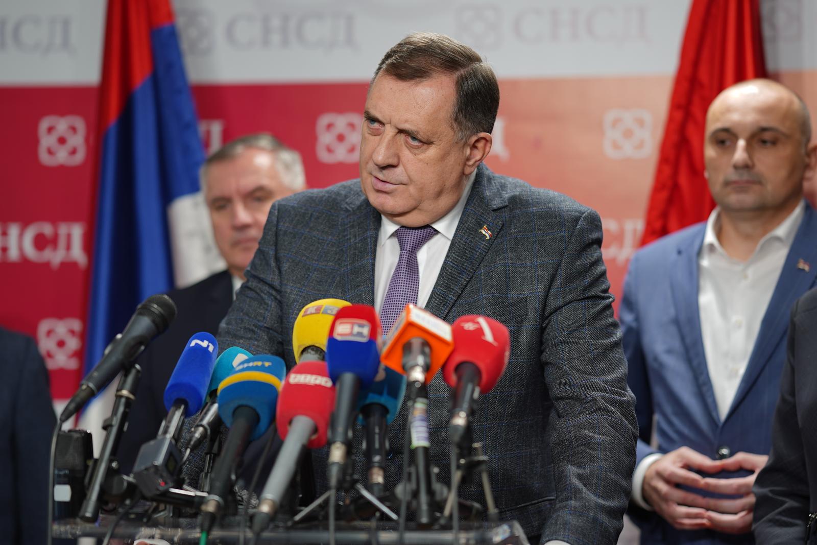 Banja Luka: Milorad Dodik održao konferenciju za medije nakon sastanka vladajuće koalicije RS