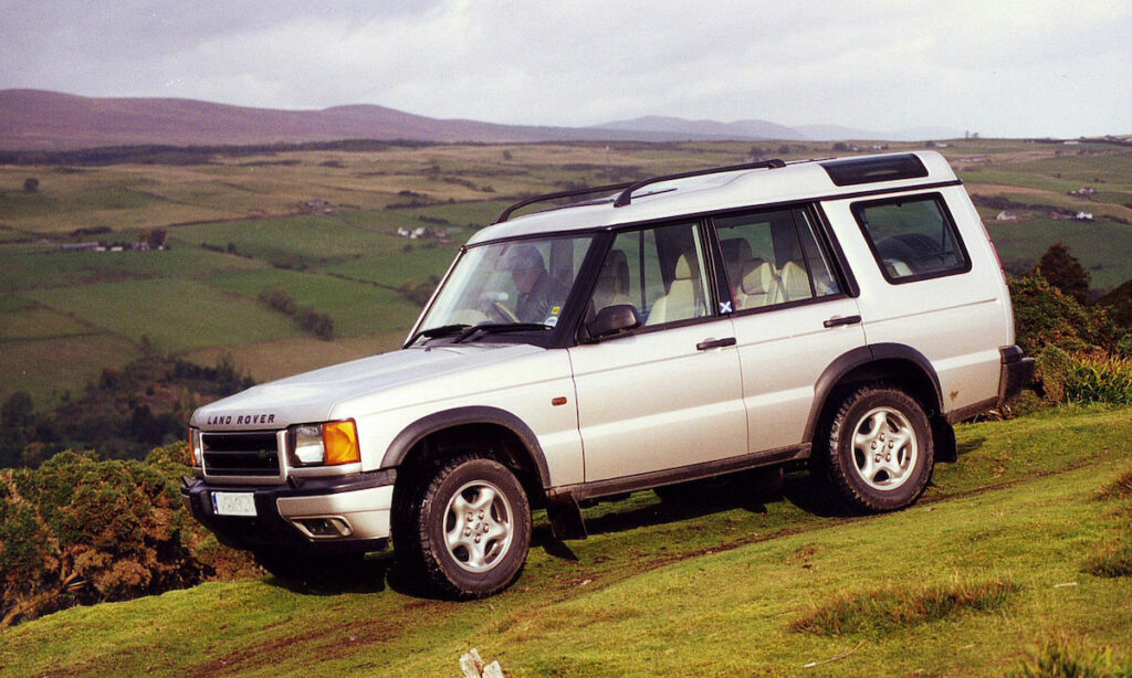 1673338076-8_Land-Rover-Discovery-1024x614.jpg