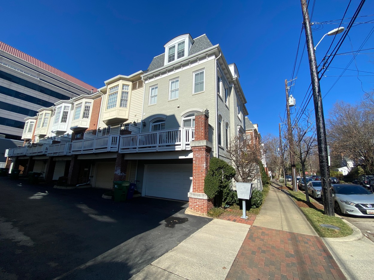 Washington, DC Home Of Missing Woman, Ana Walshe