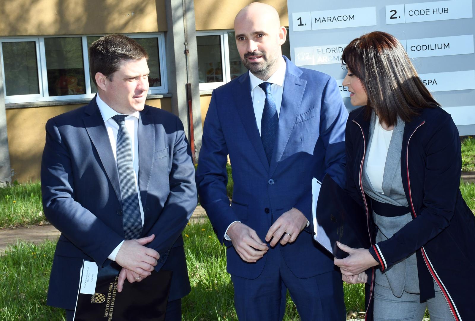 Predsjednik Vlade Andrej Plenković stigao je u posjet Sisačko-moslavačku županiji