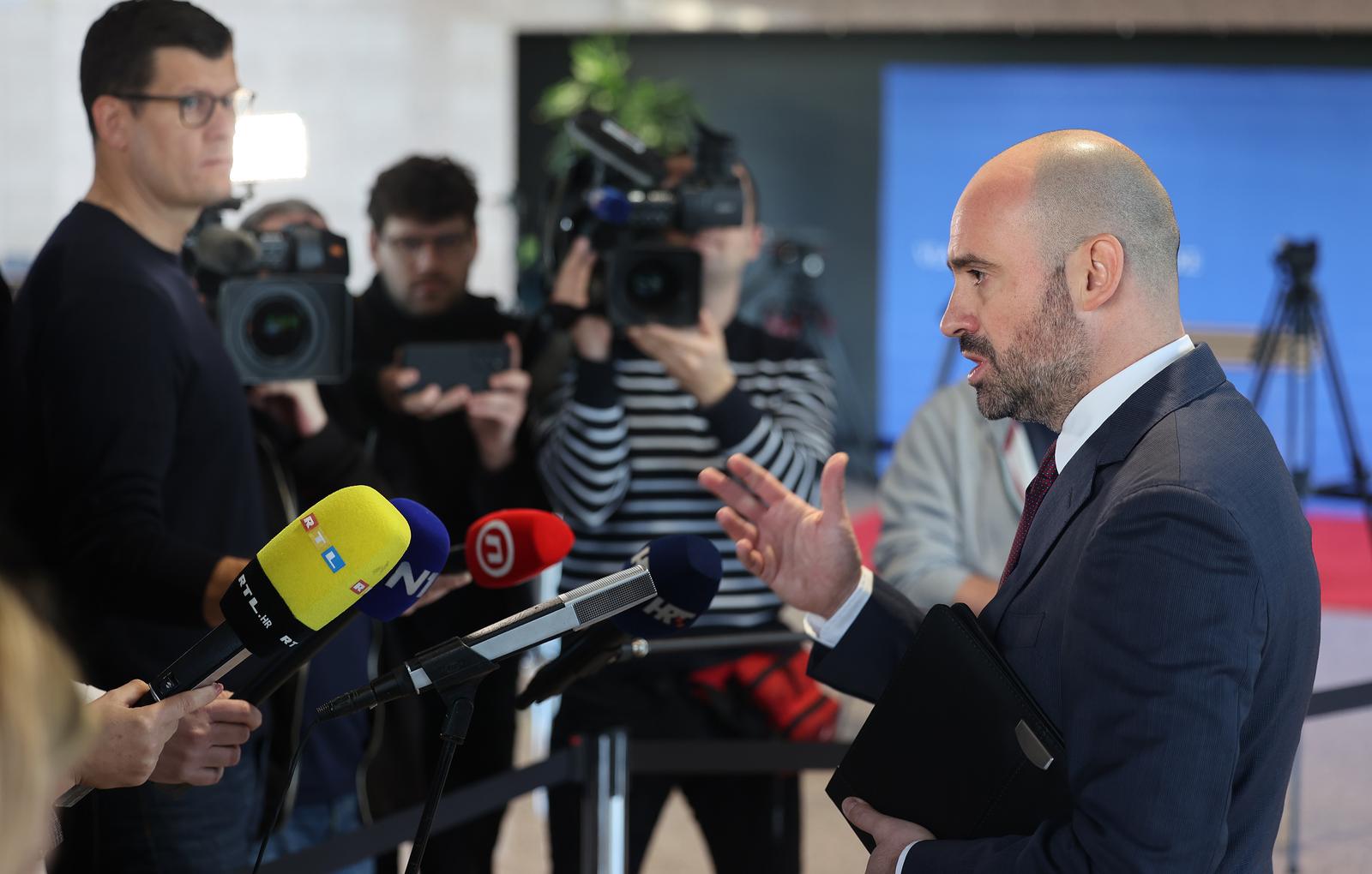 Zagreb: Ministar Ivan Paladina dao izjavu za medije