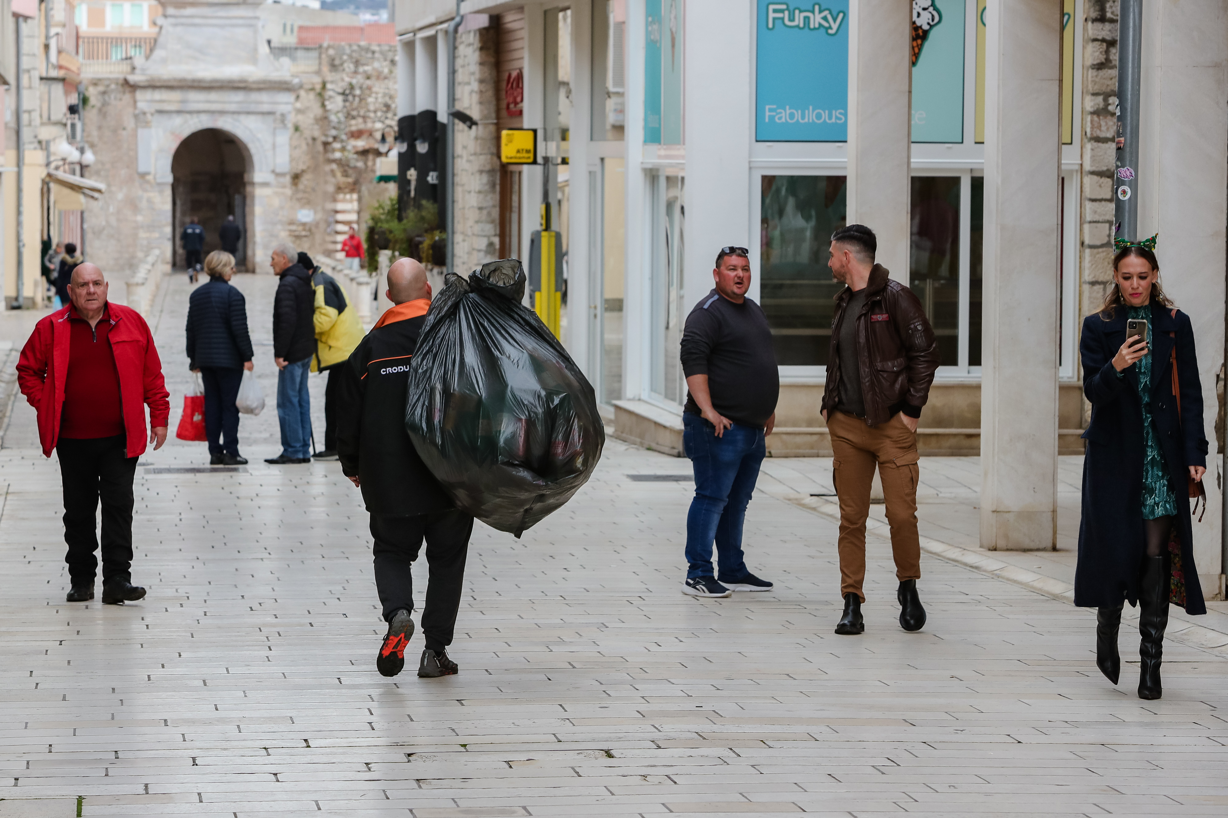 Druga strana Božića u Zadru