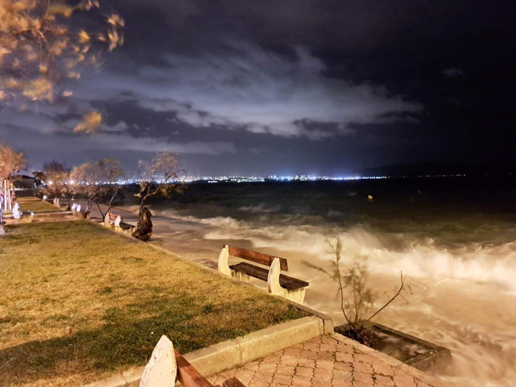 Riva u Kaštelima, nevrijeme, nevera, plaža