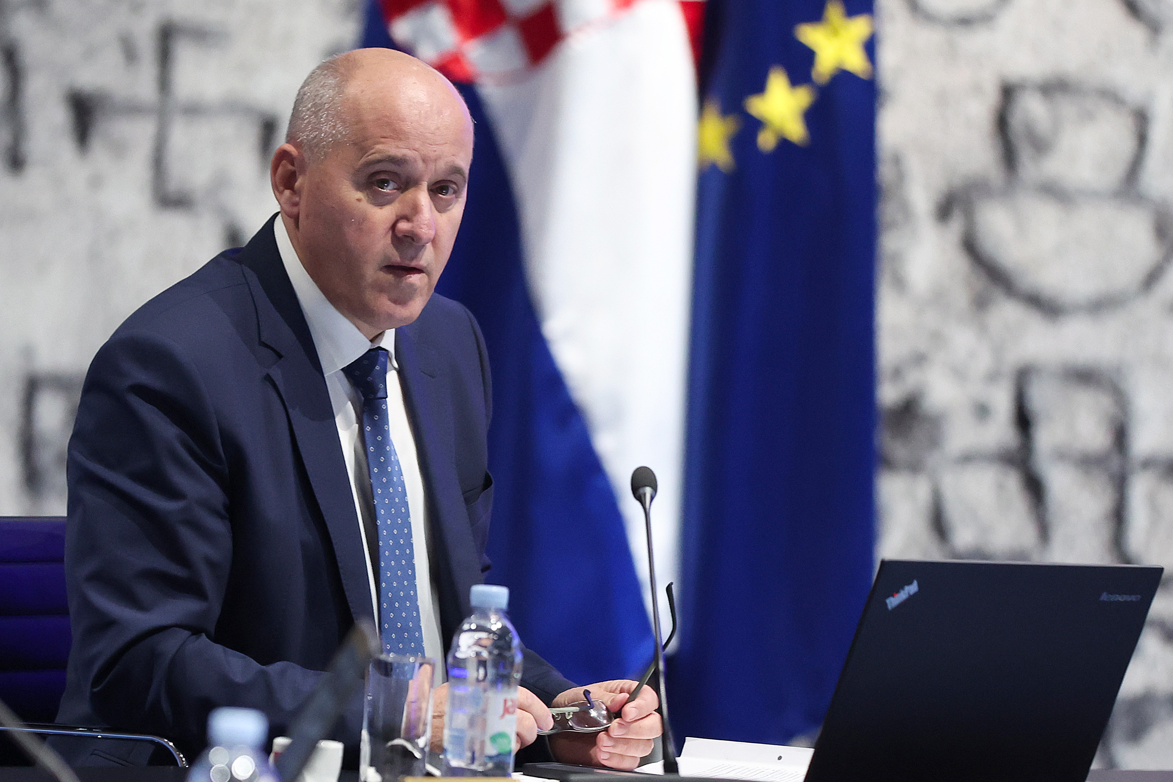 Zagreb: ime Erli? i Branko Ba?i? na prvoj sjednici Vlade RH kao novi ministri