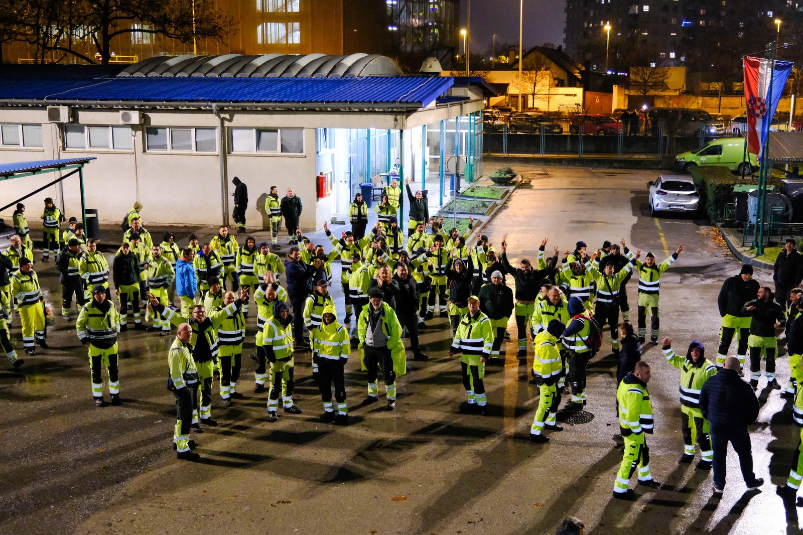 Zagreb: Radnici Čistoće i dalje u štrajku