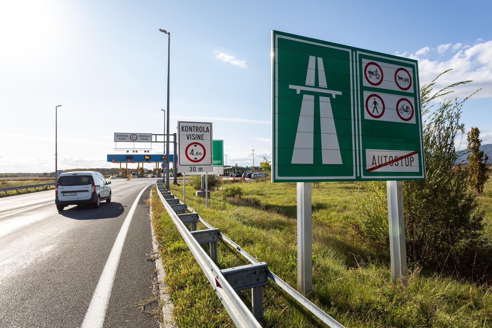 Pokrenuta peticija za ukidanje naplate cestarine na čvorovima Jastrebarsko i Zdenčina