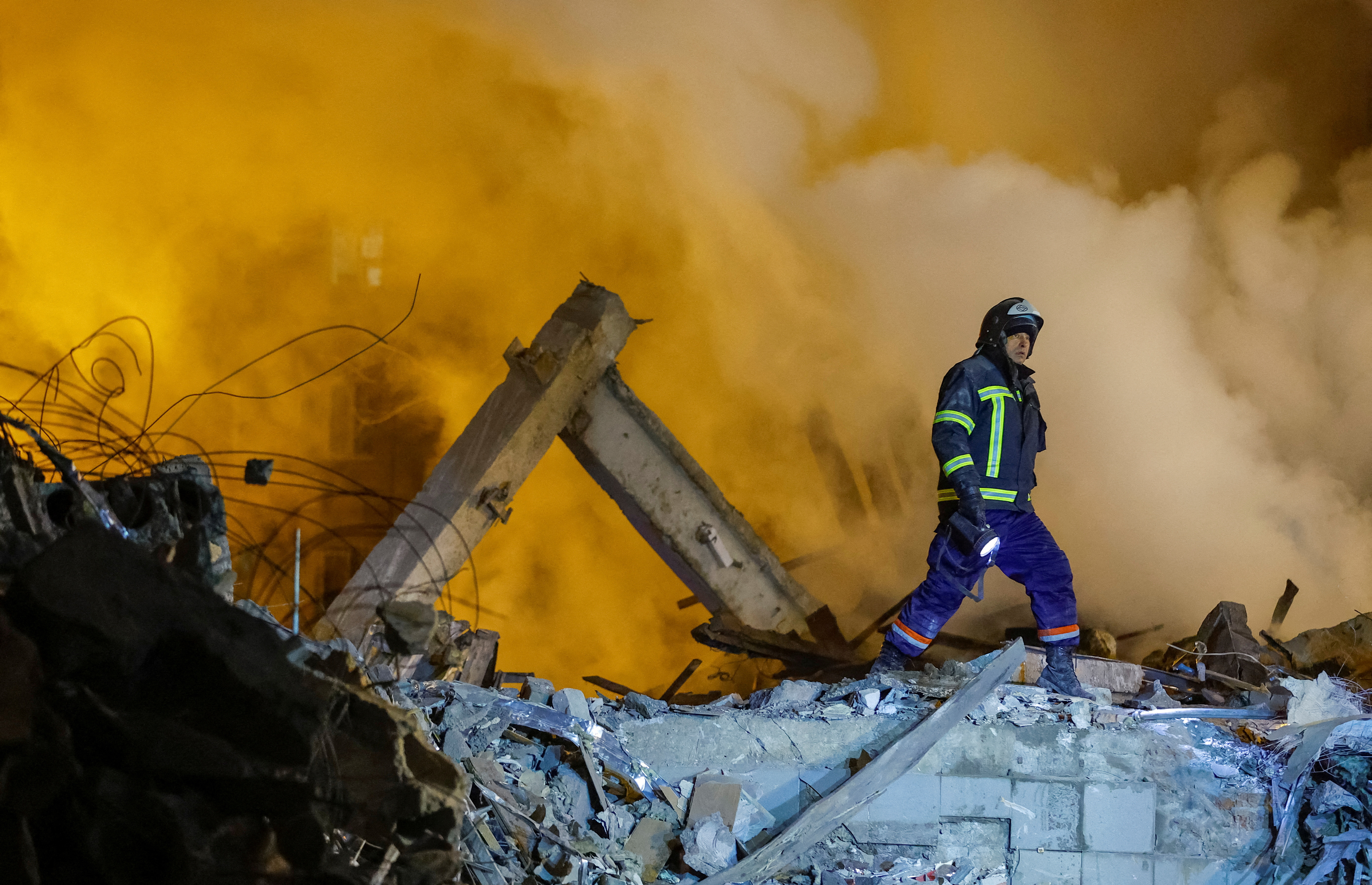 Donjeck, invazija na Ukrajinu, granatiranje, raketiranje