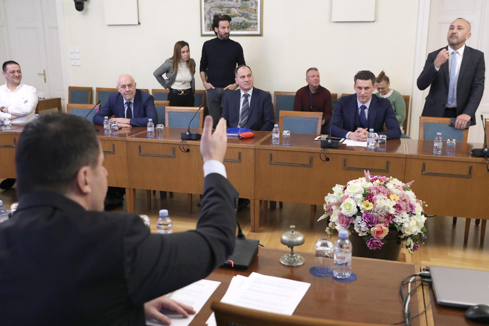 Zagreb: Na antikorupcijskom vijeću sukobili se Grmoja i Zekanović