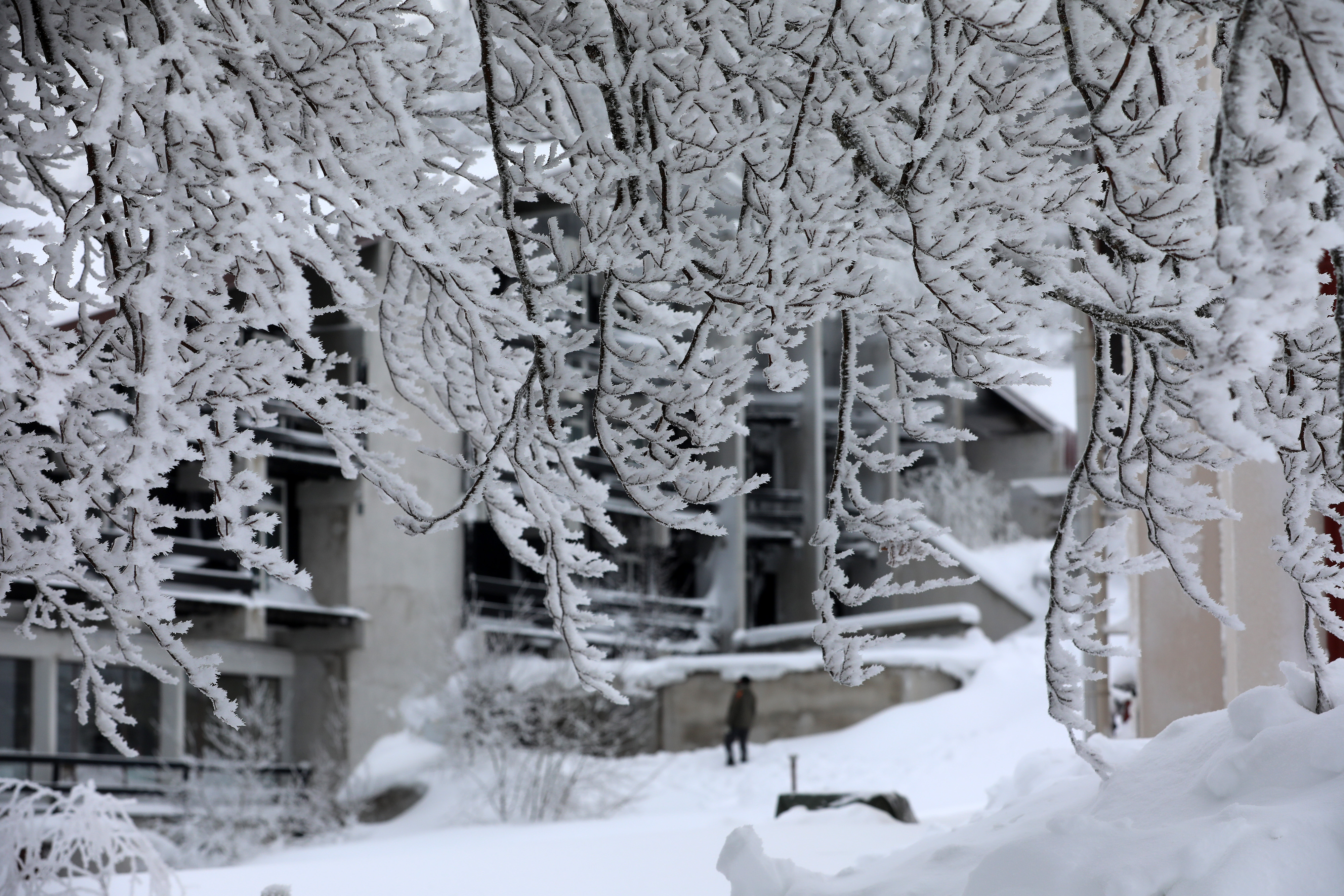 Begovo Razdolje: Najviše naseljeno mjesto Hrvatske okovano snijegom