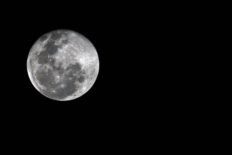 mjesec, pun mjesec, mjesečina,