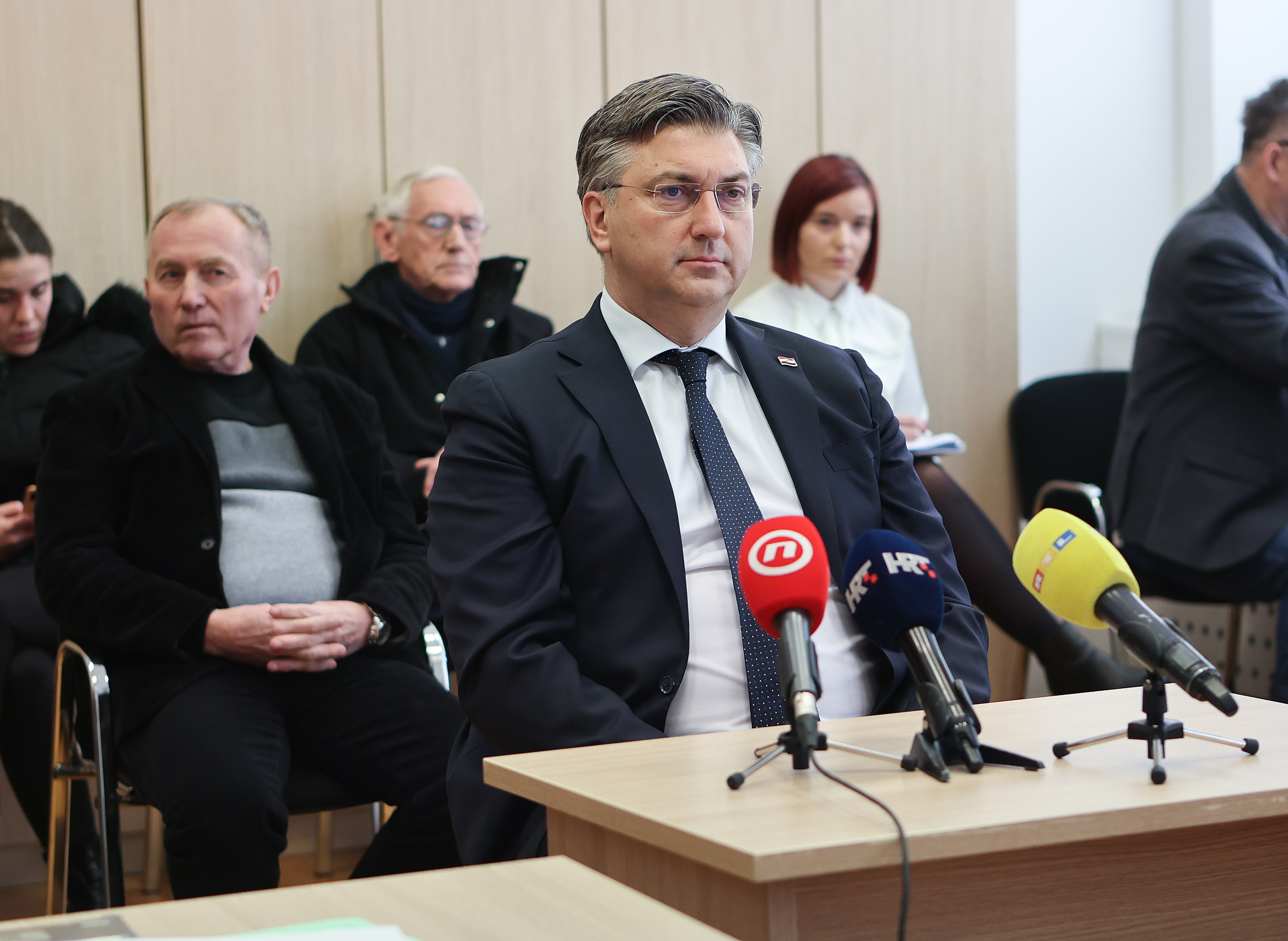 Sisak: Suđenje Đuri Čehuliću optuženom da je javno prijetio premijeru 2020.