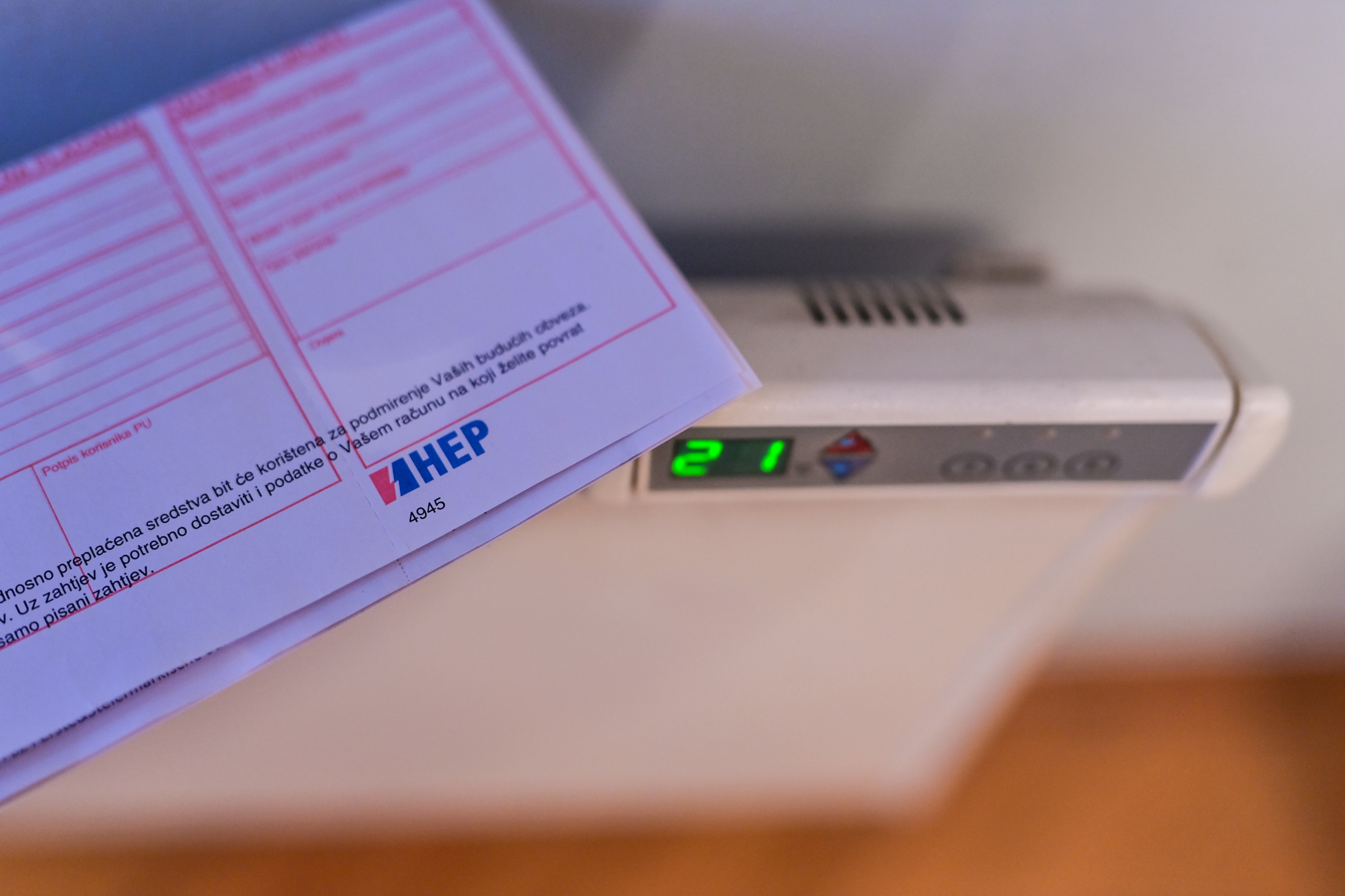 Ilustracija za poskupljenje režija