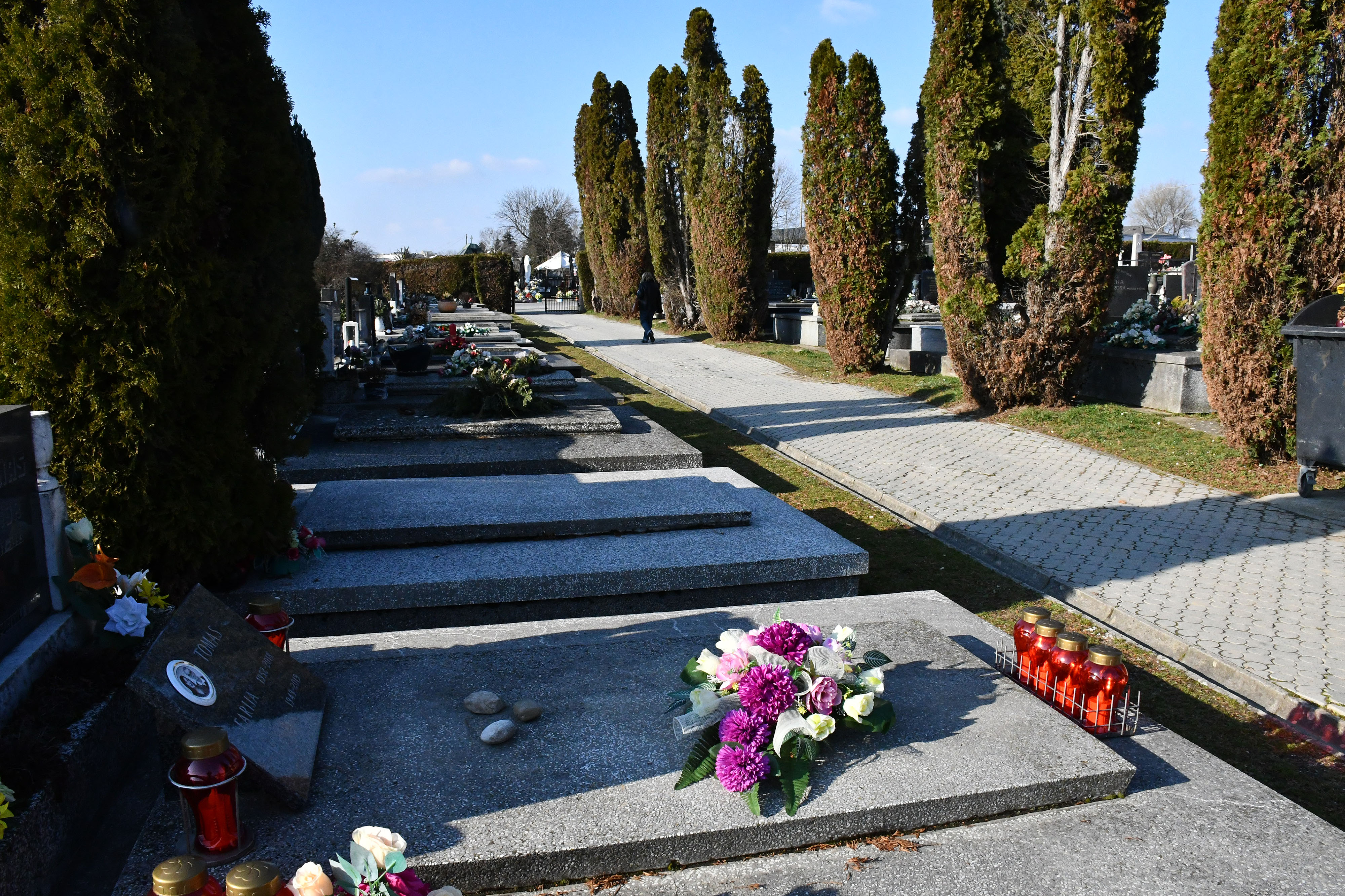 Slavonski Brod: Grobna naknada porasla za više od 50 posto