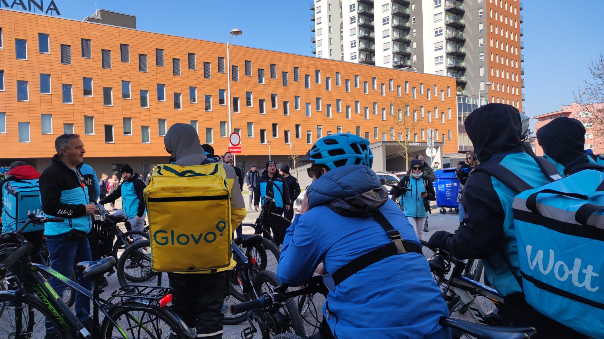 wolt, dostavljači, prosvjed
