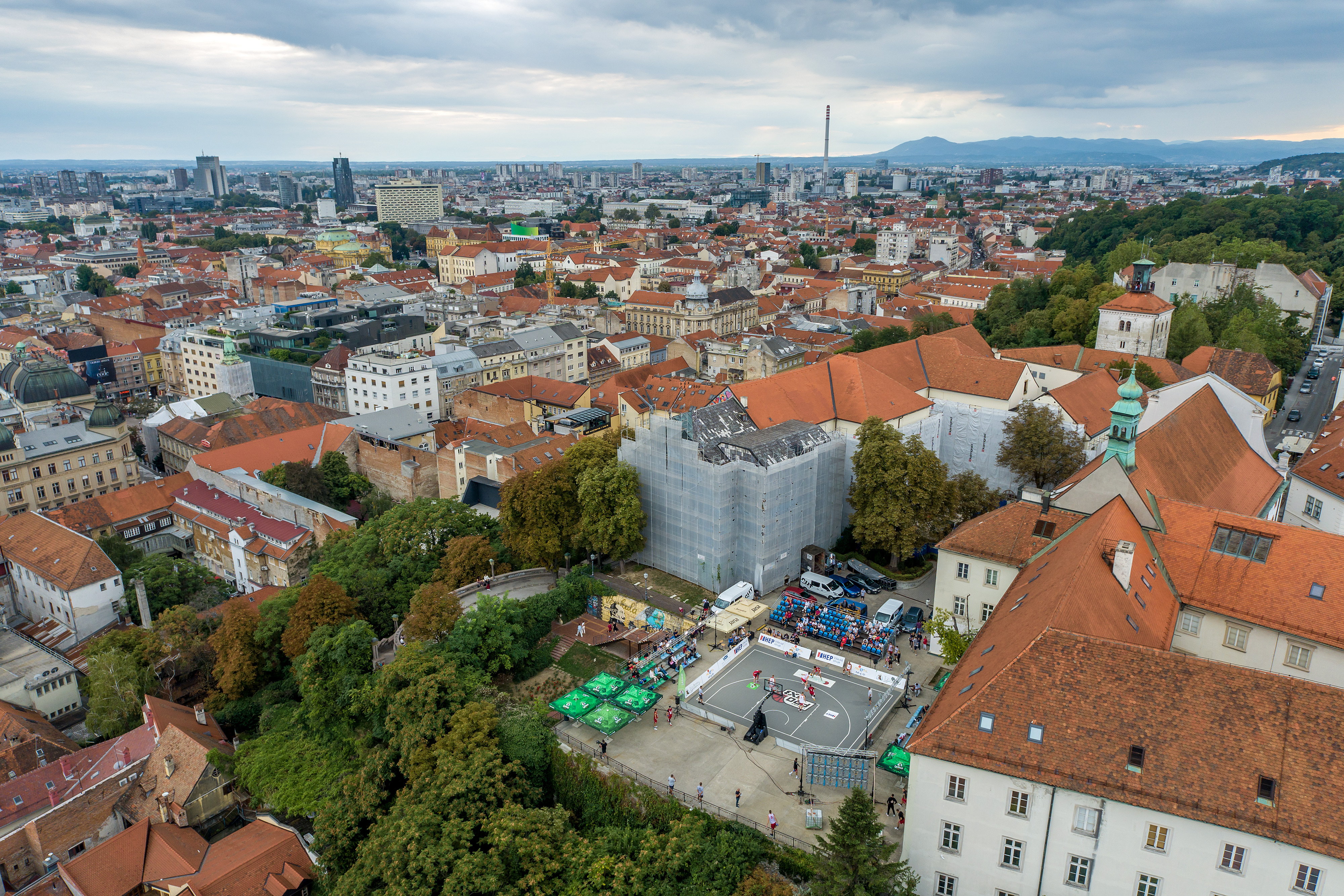 Zagreb: Fotografije iz zraka košarkaskog terena na PRO 3x3 Touru