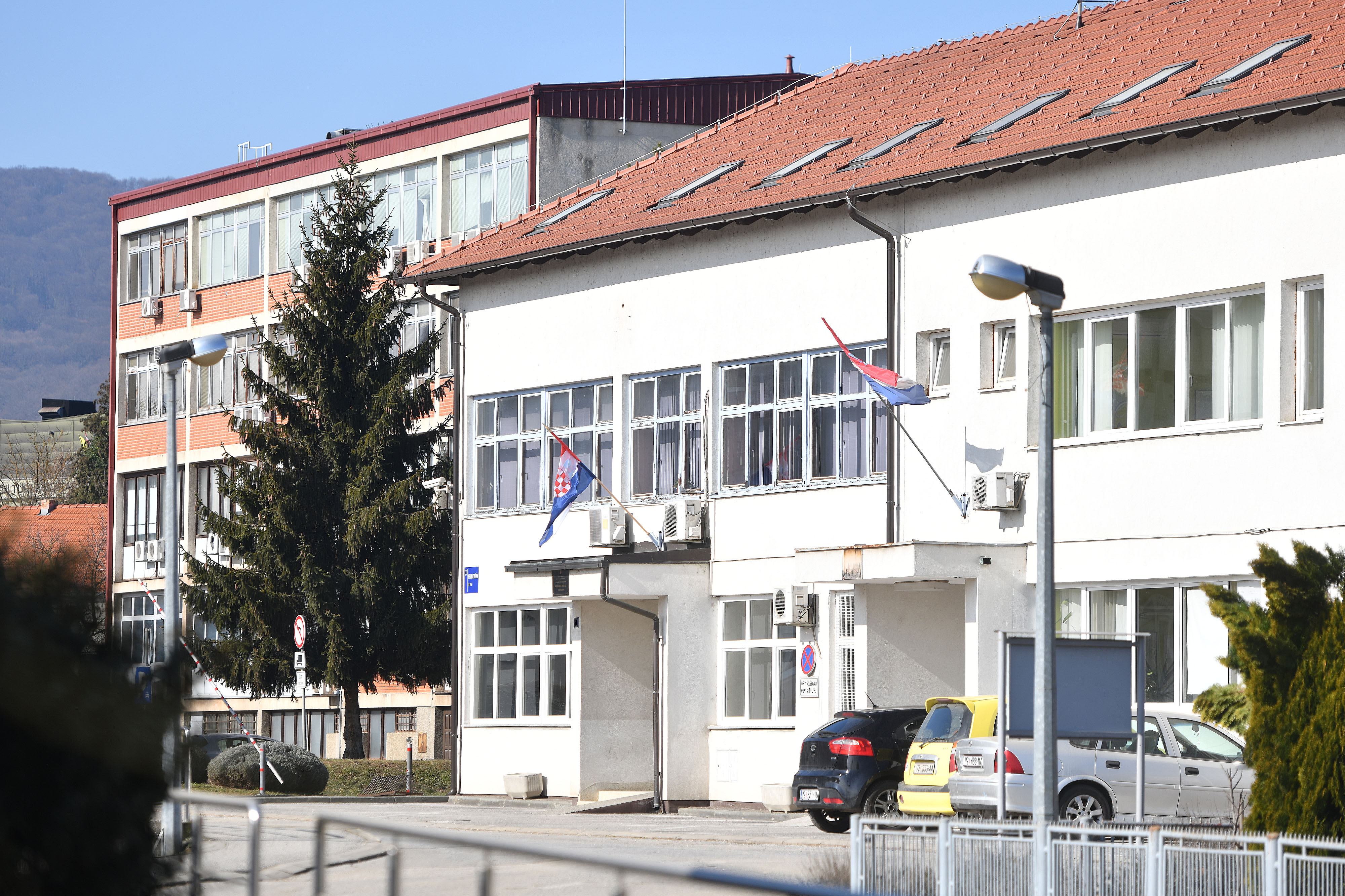 Zgrada policije Novi Marof