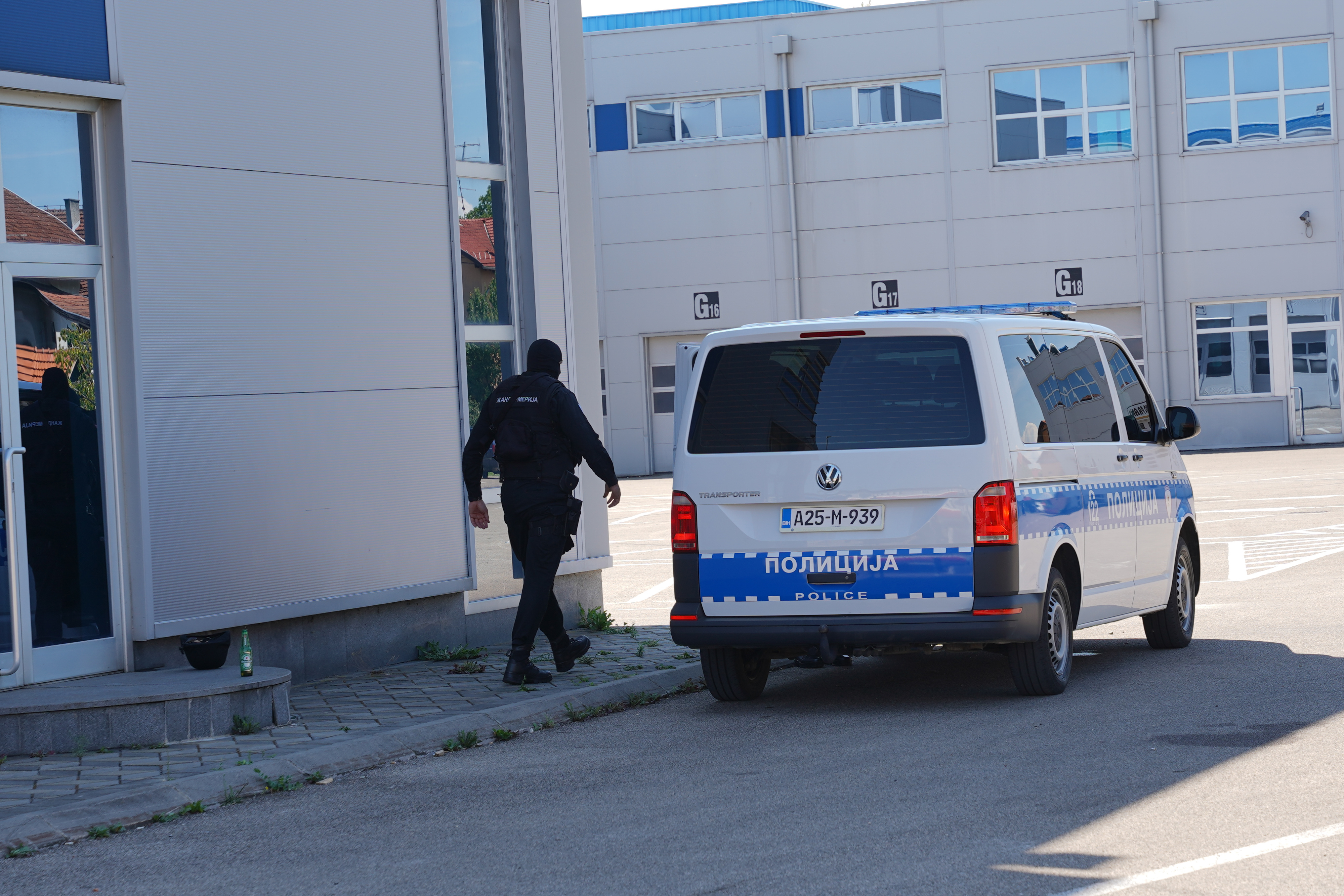 Banja Luka: MUP RS uhitio policijskog službenika povezanog s kriminalnim miljeom