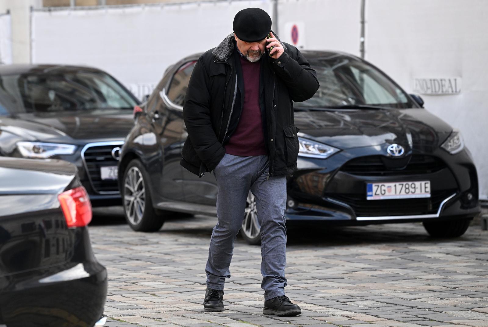 Zagreb: Dolazak čelnika stranaka na sastanak parlamentarne većine u Banske dvore