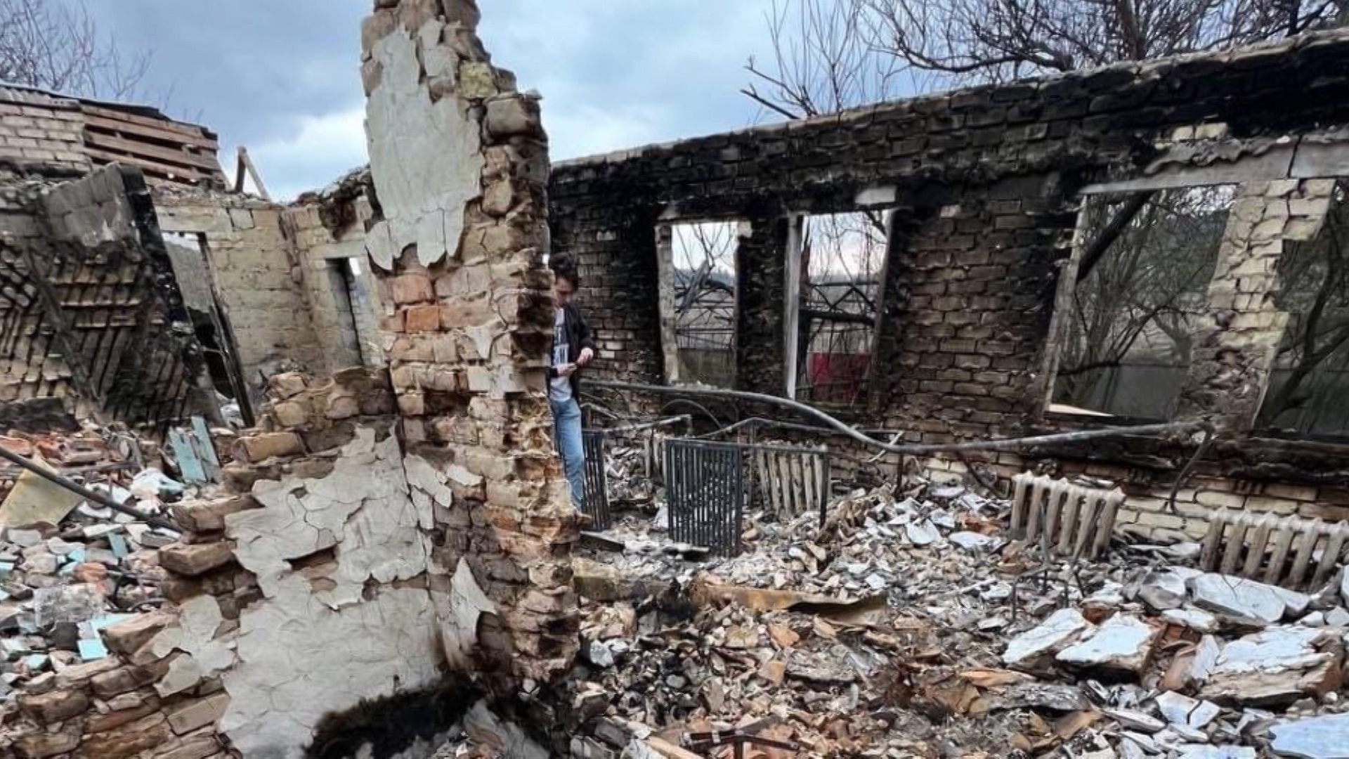 ukrajina, ruševine, kuća ukrajinke u hrvatskoj