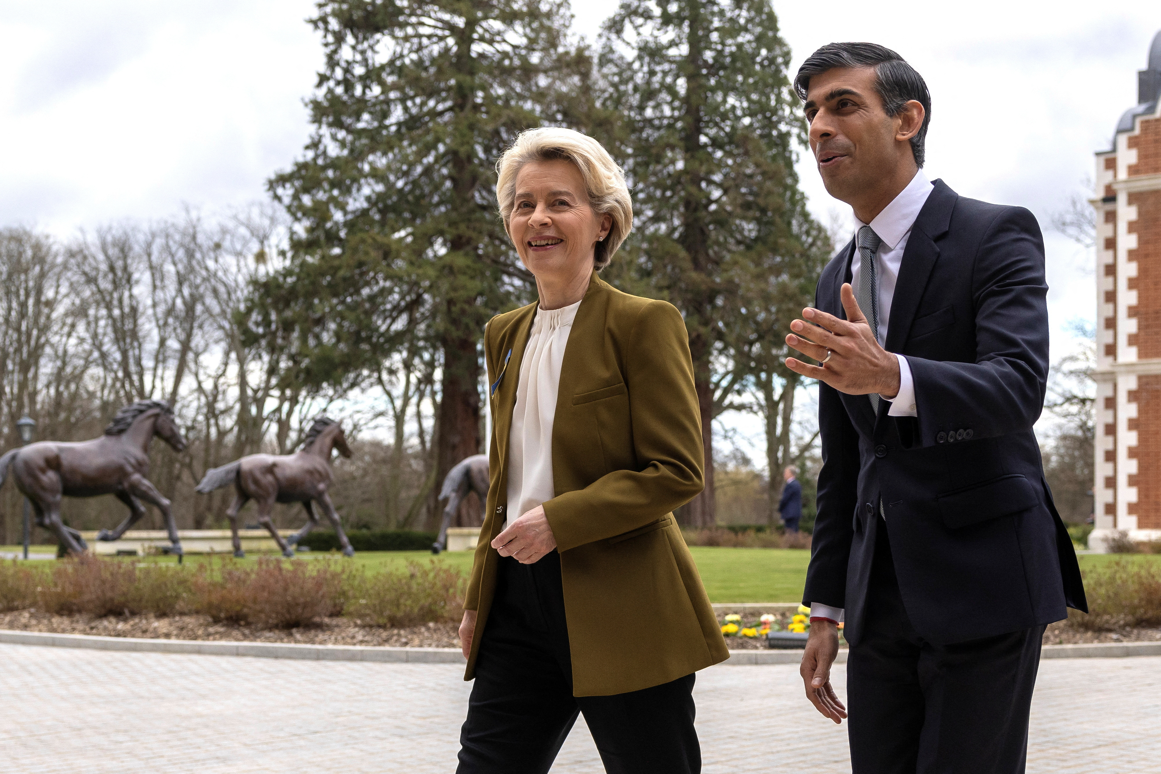 British Prime Minister Rishi Sunak greets European Commission President Ursula von der Leyen at the Fairmont Hotel in Windsor