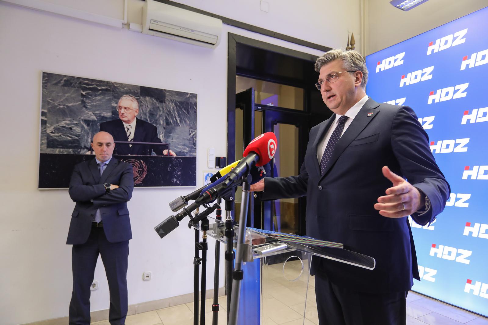 Zagreb: Andrej Plenović dao je izjavu medijima nakon sjednice Predsjedništva HDZ-a