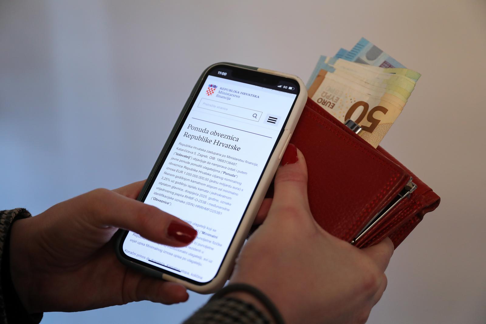 Ministarstvo financija objavilo je javni poziv za izdavanje obveznica koje su ponuđene građanima