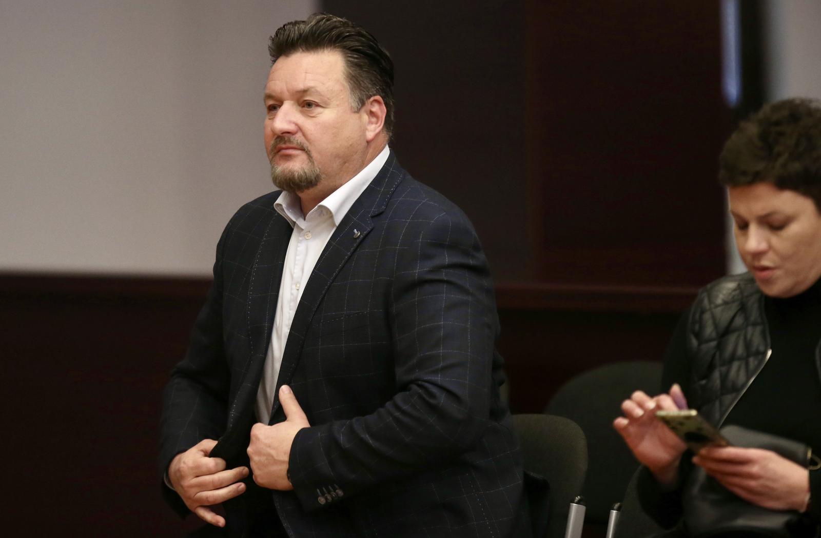 Split: Počelo suđenje bivšem HDZ-ovom ministru Lovri Kuščeviću