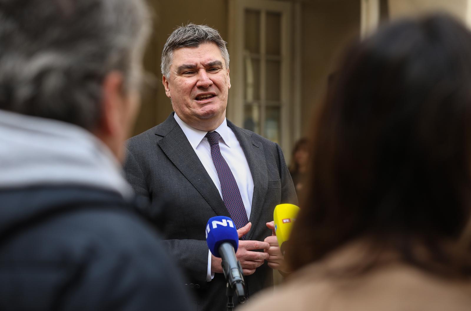 Zagreb: Milanović se obratio medijima nakon obilaska izložbe o Dori Pejačević