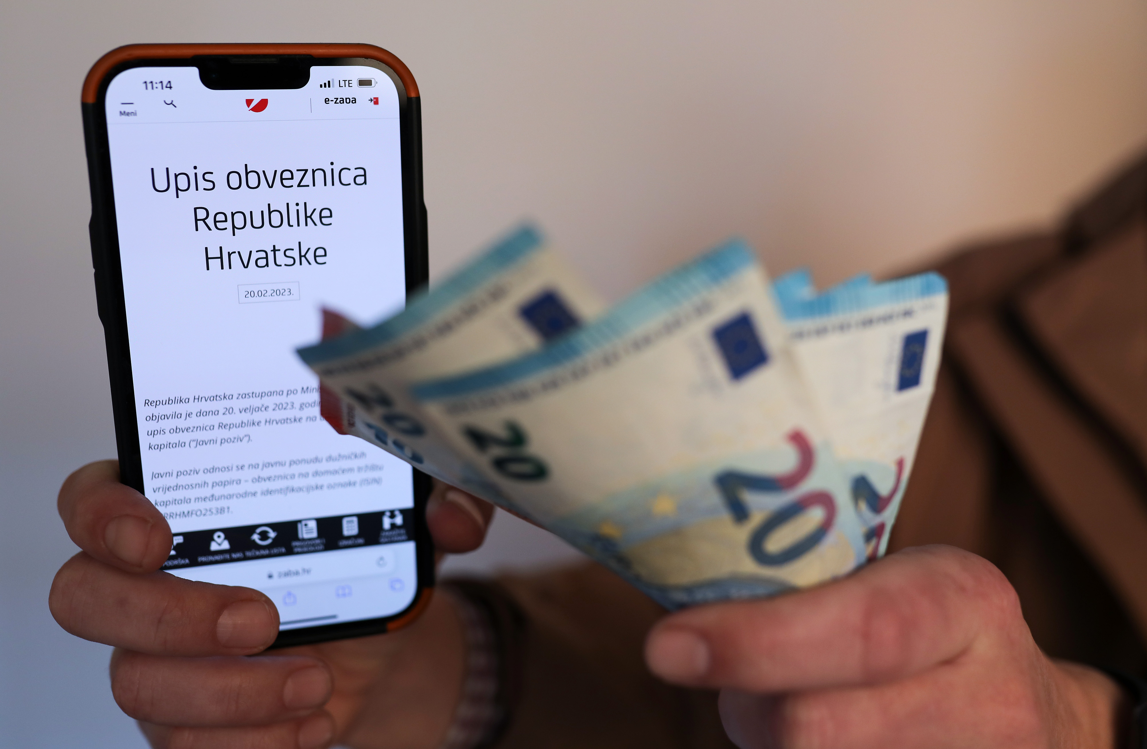 Ministarstvo financija objavilo je javni poziv za izdavanje obveznica koje su ponuđene građanima