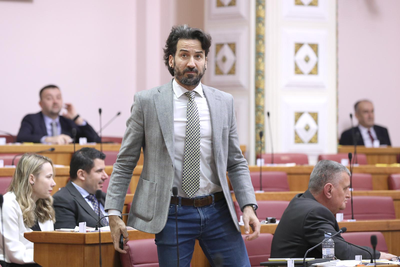 Zagreb: Sabor raspravlja o Zakonu o pomorskom dobru i morskim lukama